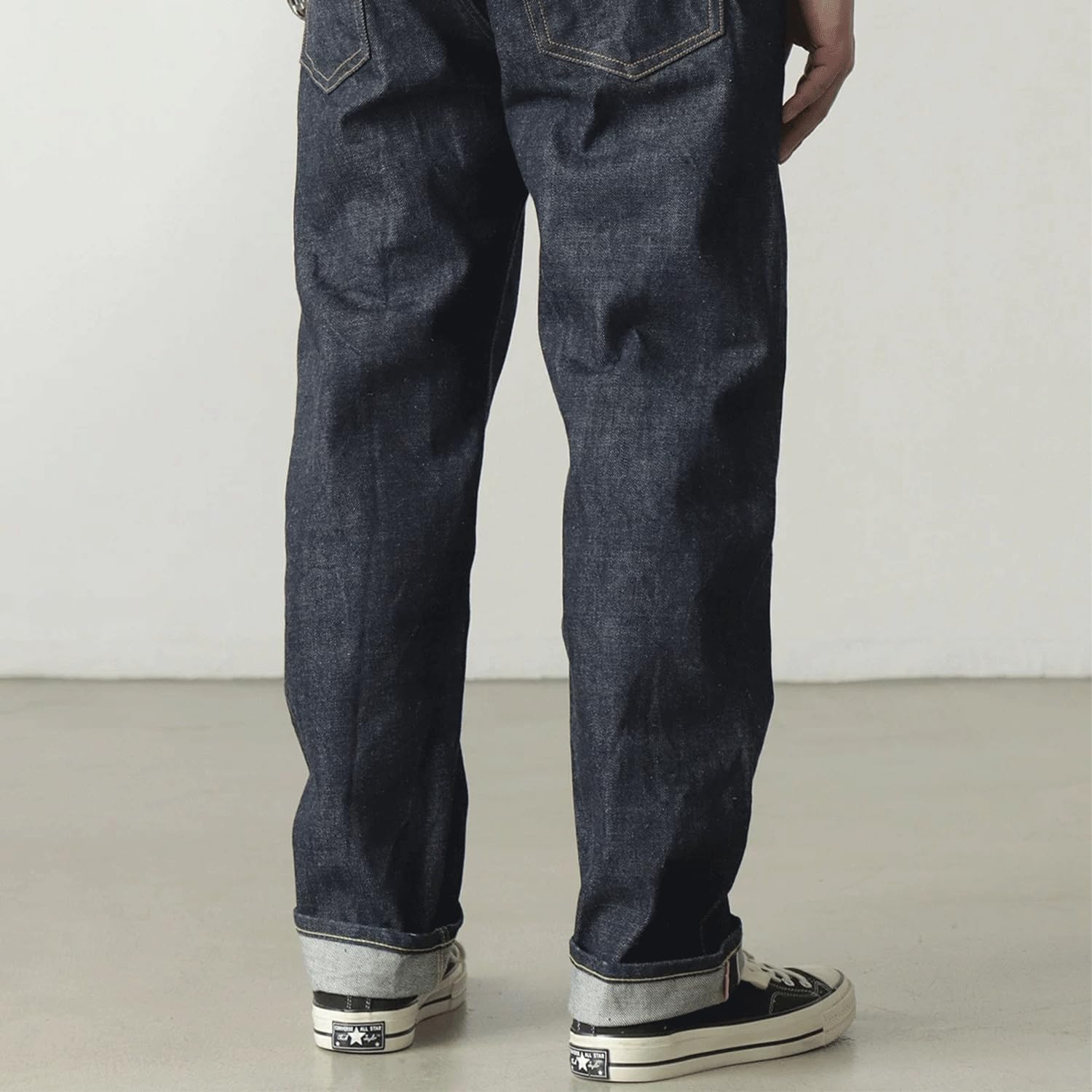 16.5oz Heavyweight Raw Selvedge Denim Fabric｜Vintage Shuttle Loom Woven｜Unwashed Deep Indigo｜35" Wide｜Ideal for DIY Jeans, Jackets, Repairs & Raw Denim Enthusiasts (2 Yard pre Cut)