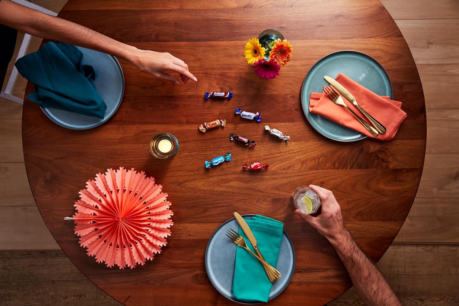 Celebrations 160 Pieces (1435 g)