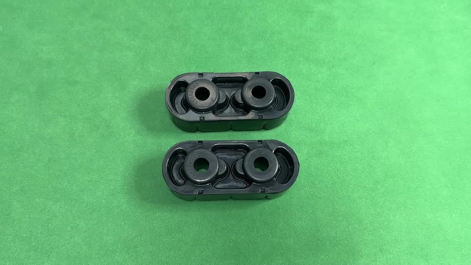 Replacement Auto Parts For 2x Exhaust Hanger Insulator Mount Holder For 2016-2017 Chevy GMC Colorado CanyonMod-R36R-12965