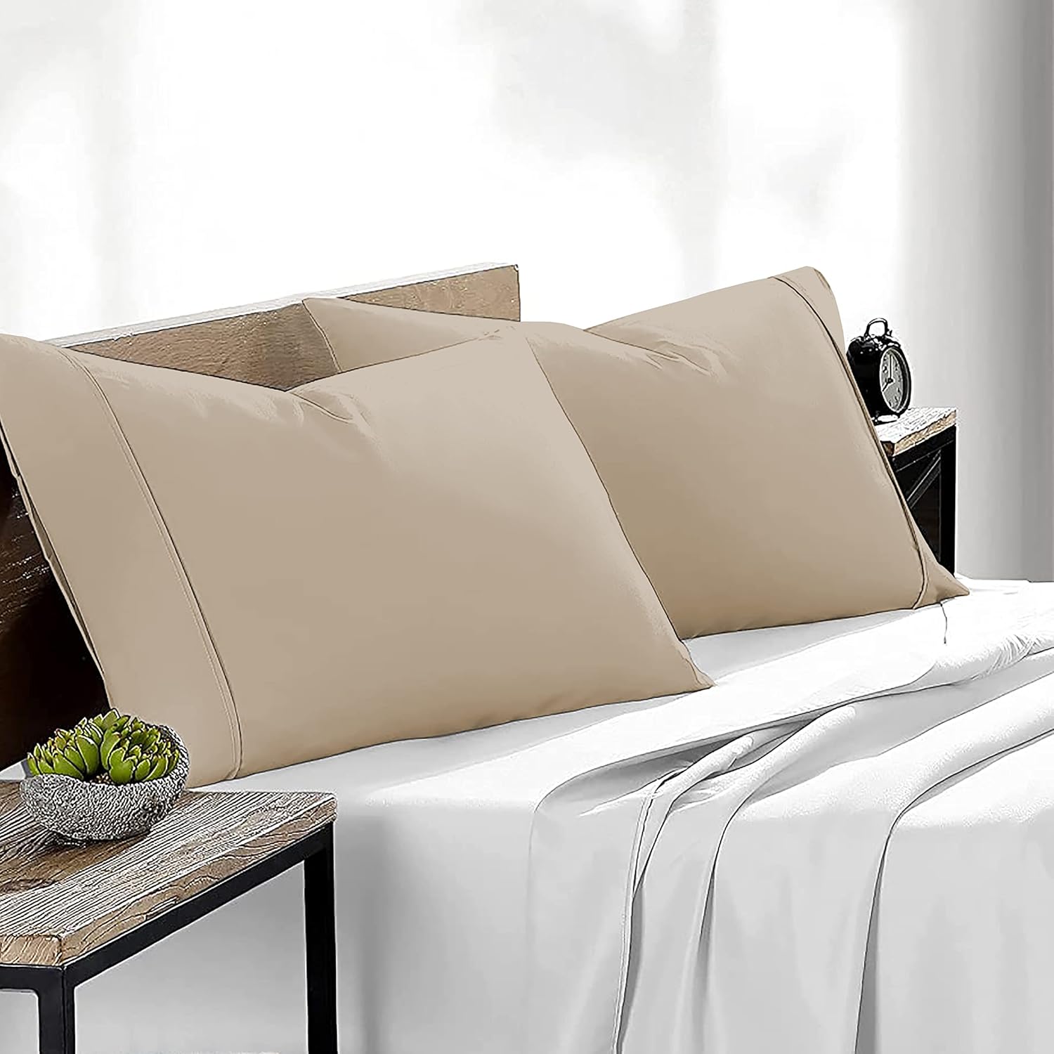 600 TC Super Soft 100% Egyptian Cotton Pillow Covers 16 x 26 Inches - Egyptian Cotton Set of 2 Pillow Cover Set Envelope Closure Pillowcase - Beige