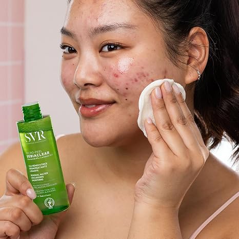 SVR - Sebiaclear Micro Peel - Sebiaclear Range - Renewing Exfoliant and Flawless Water - For Sensitive Acne Prone Skin - Niacinamide 4% PHA Zinc - 150ml