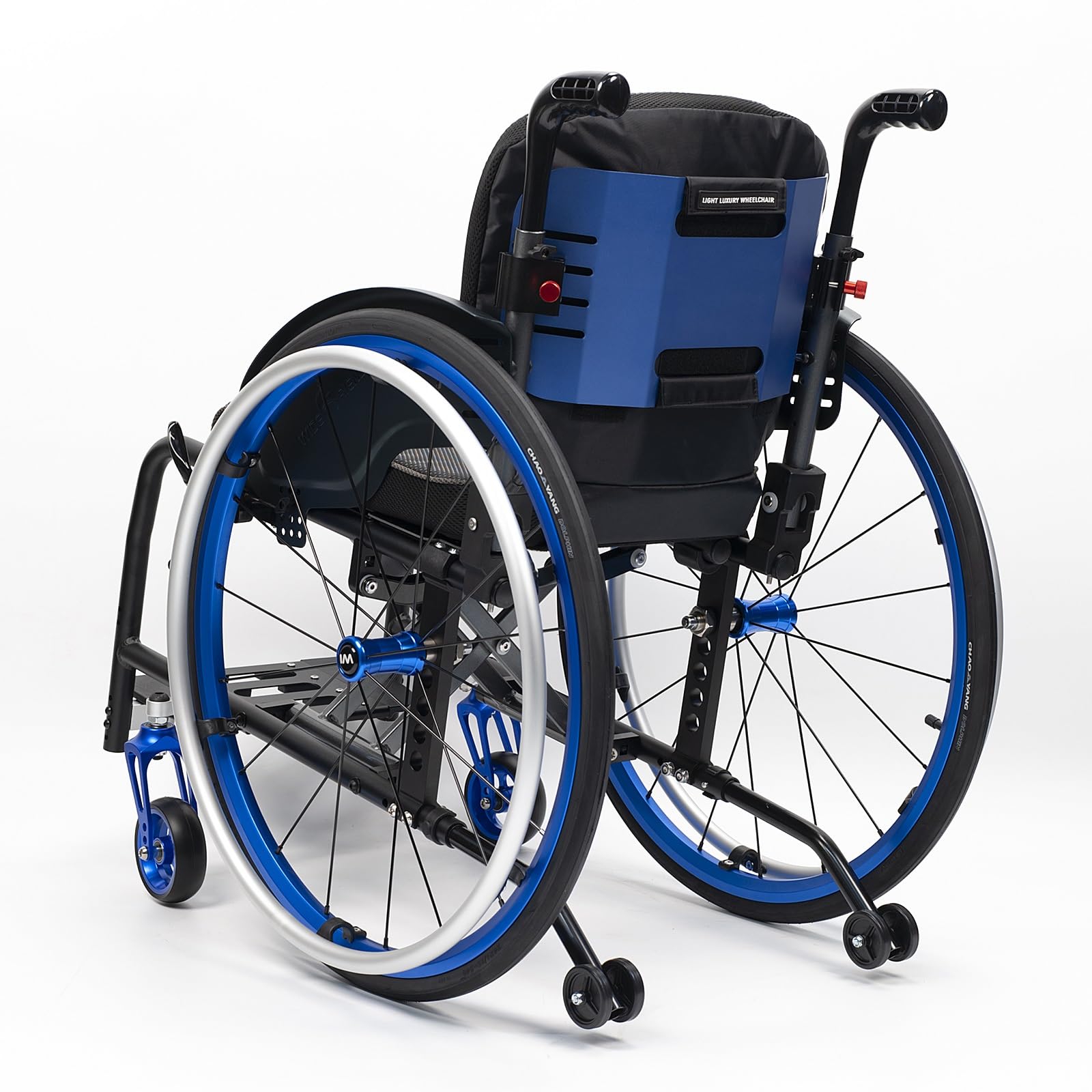 Silla de ruedas manual ligera, silla de ruedas deportiva ultraligera portátil todo terreno, silla de ruedas plegable, sillas de ruedas de transporte con antivuelco(Blue B,40cm/15.7in)