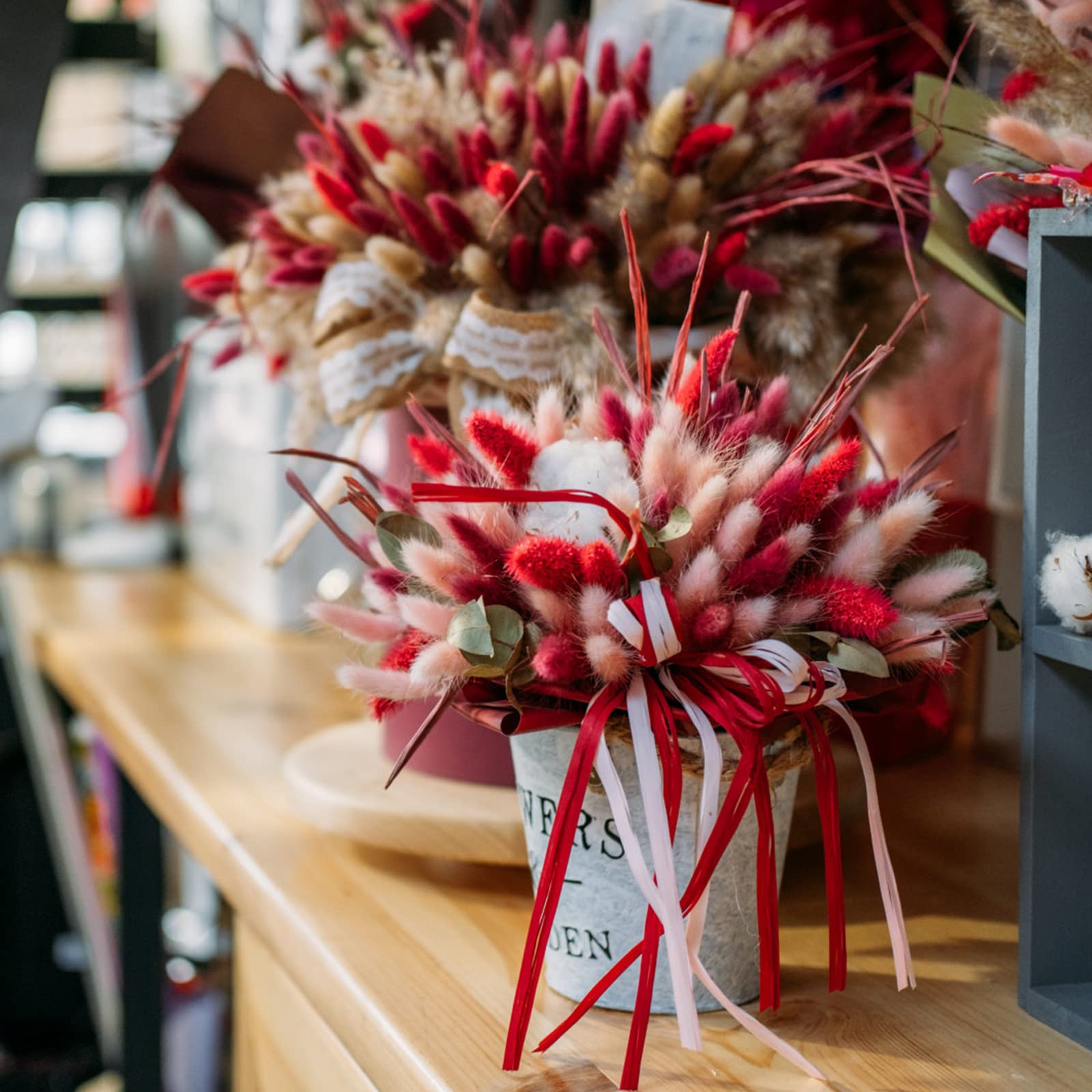 HUAESIN 120PCS Fiori Secchi Coda di Coniglio Erba della Pampas Naturali Bouquet Fiori di Pampas Erba Coda di Coniglio Rosso Pampas Decorative Secche per Casa Tavolo Festa