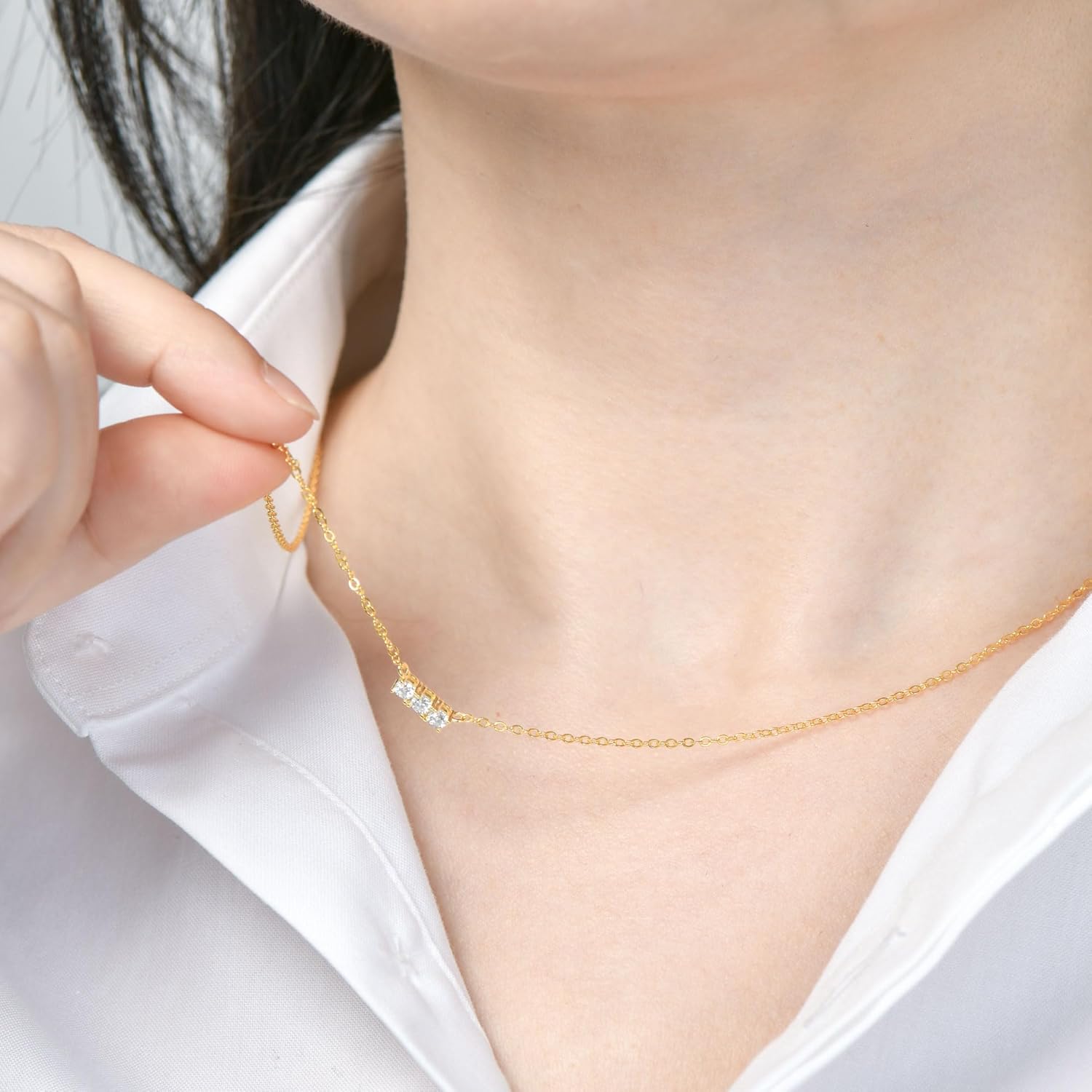 Moissanite Pendant Necklace for Women, D Color VVS1 Clarity 925 Sterling Silver 3 Stone Pendant for Mon Wife Birthday - Image 2