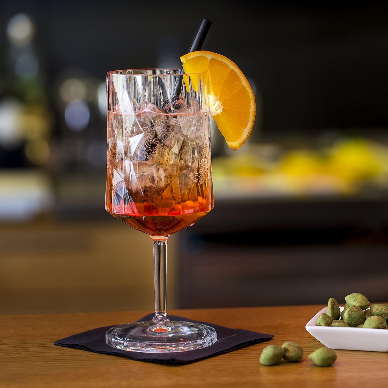 Koziol Superglas Club No. 4, Set 2 Calici, 300 ml, Bicchieri Vino e Aperitivo in Plastica effetto cristallo, Eleganti, Infrangibili, Riutilizzabili, Lavabili in lavastoviglie, Feste, Giardino, esterno