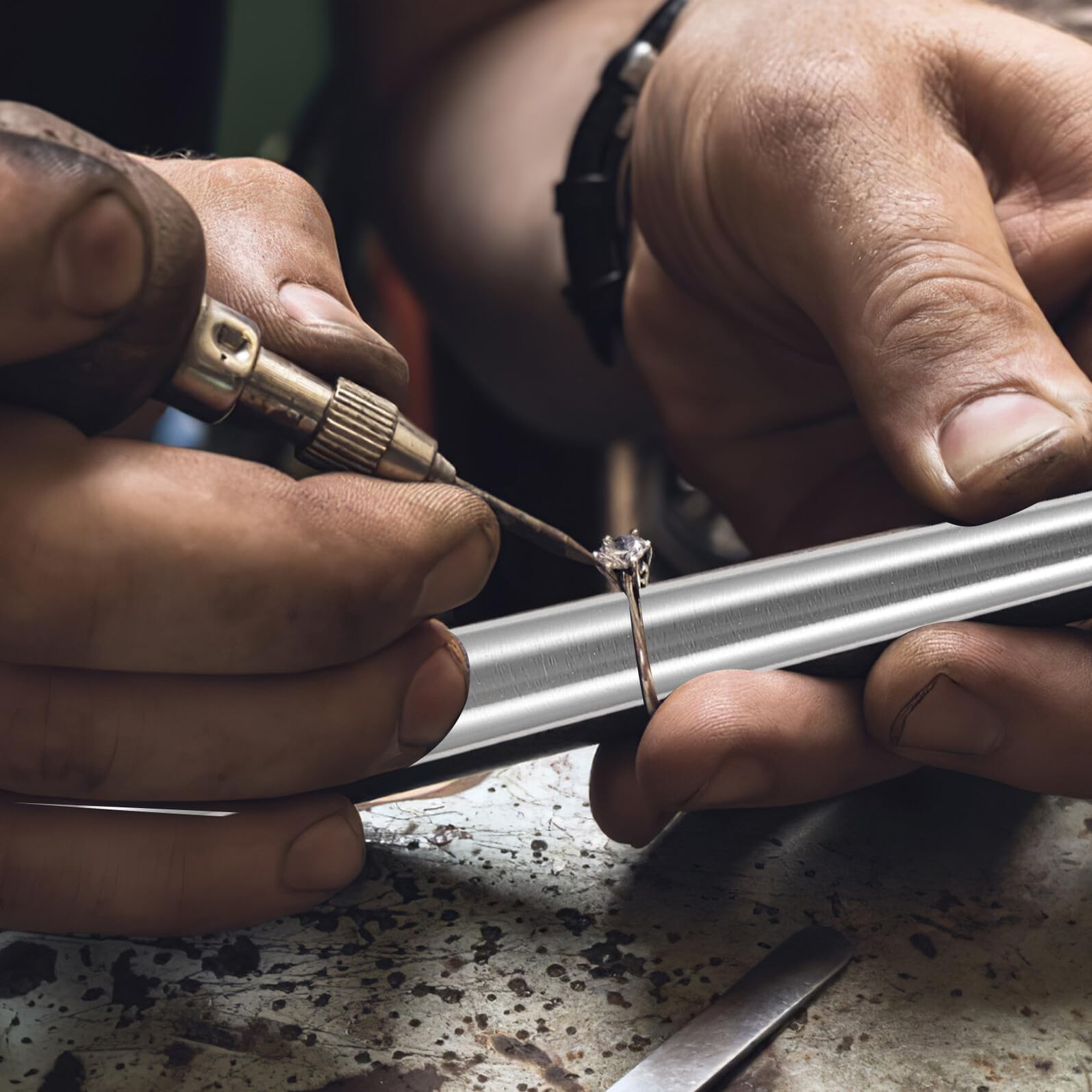 LOLIPPYY Juego de Herramienta para Joyería Varilla de Mandril Ajustable y Martillo de Goma, Metal Ligero para Corregir Redondez y Ajustar Tamaño de Anillos en Bricolaje