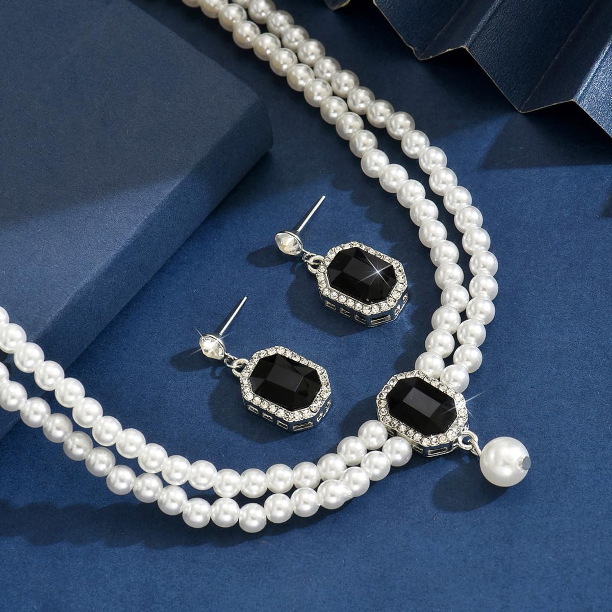 Pearl Necklace and Earring Jewelry Set for Women,Fake Pearls Necklace White Pearl Rhinestone Choker for Prom Wedding Birthday Bridal Bridesmaid Costume Accessories - Image 5