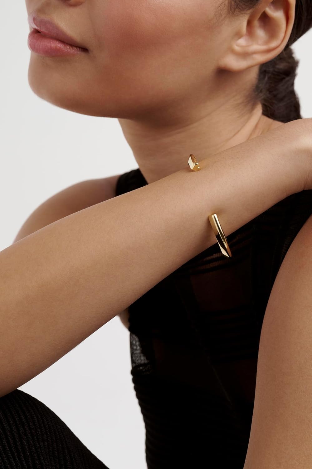 Ted Baker London Hina Hidden Heart Cuff Bracelet for Women (Gold)