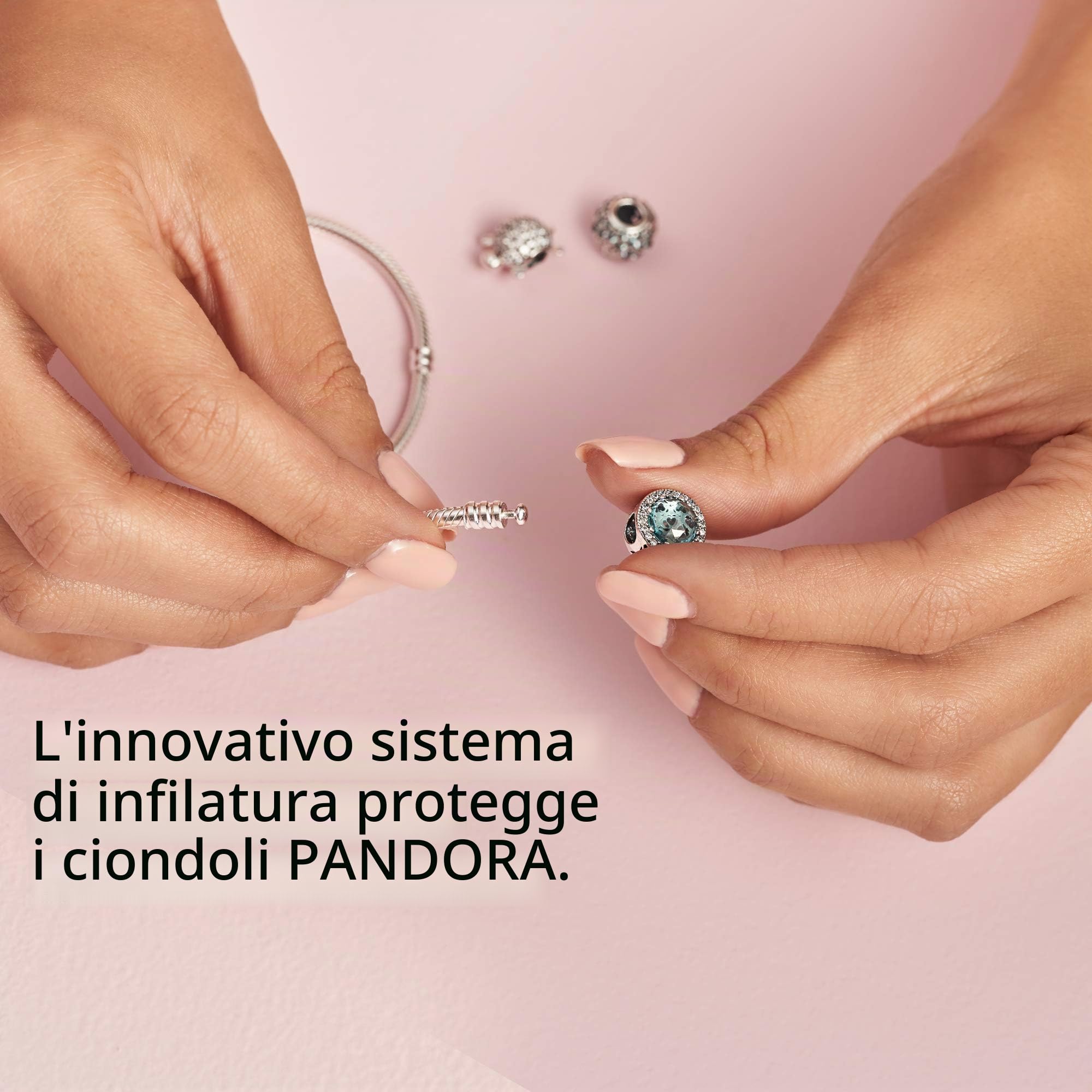 PANDORA Icons - Bracciale con maglia snake e chiusura a cuore pavè scintillante