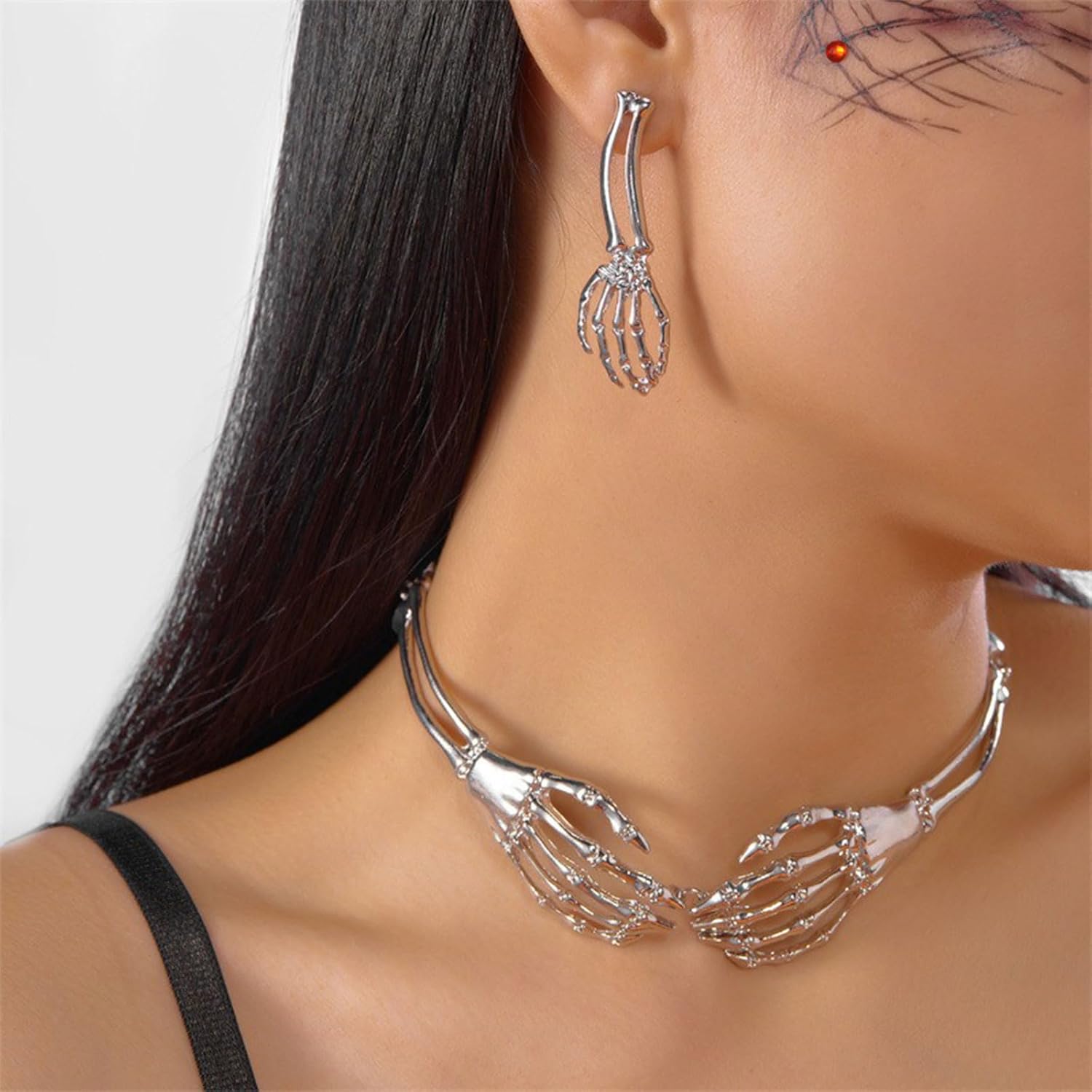 Halloween Skull Hand Necklace Earrings Set for Women Men Punk Skeleton Hand Choker Necklace Ghost Hand Earrings Gothic Jewelry Set Gifts - Image 2