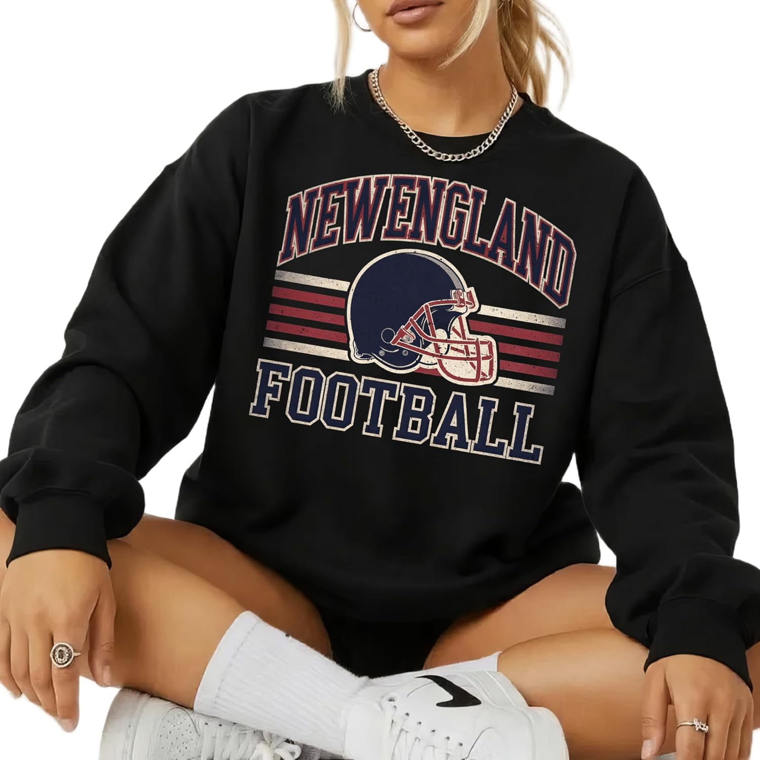 Distressed New England Football Vintage Style Crewneck Sweatshirt for Women Men – Retro Game Day Pullover