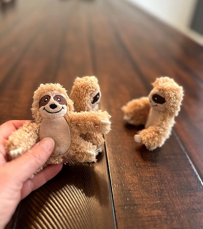 Glow Pups Sloth Juguete para Perros Squeaky, Juguete de Peluche con Árbol miniatura 6