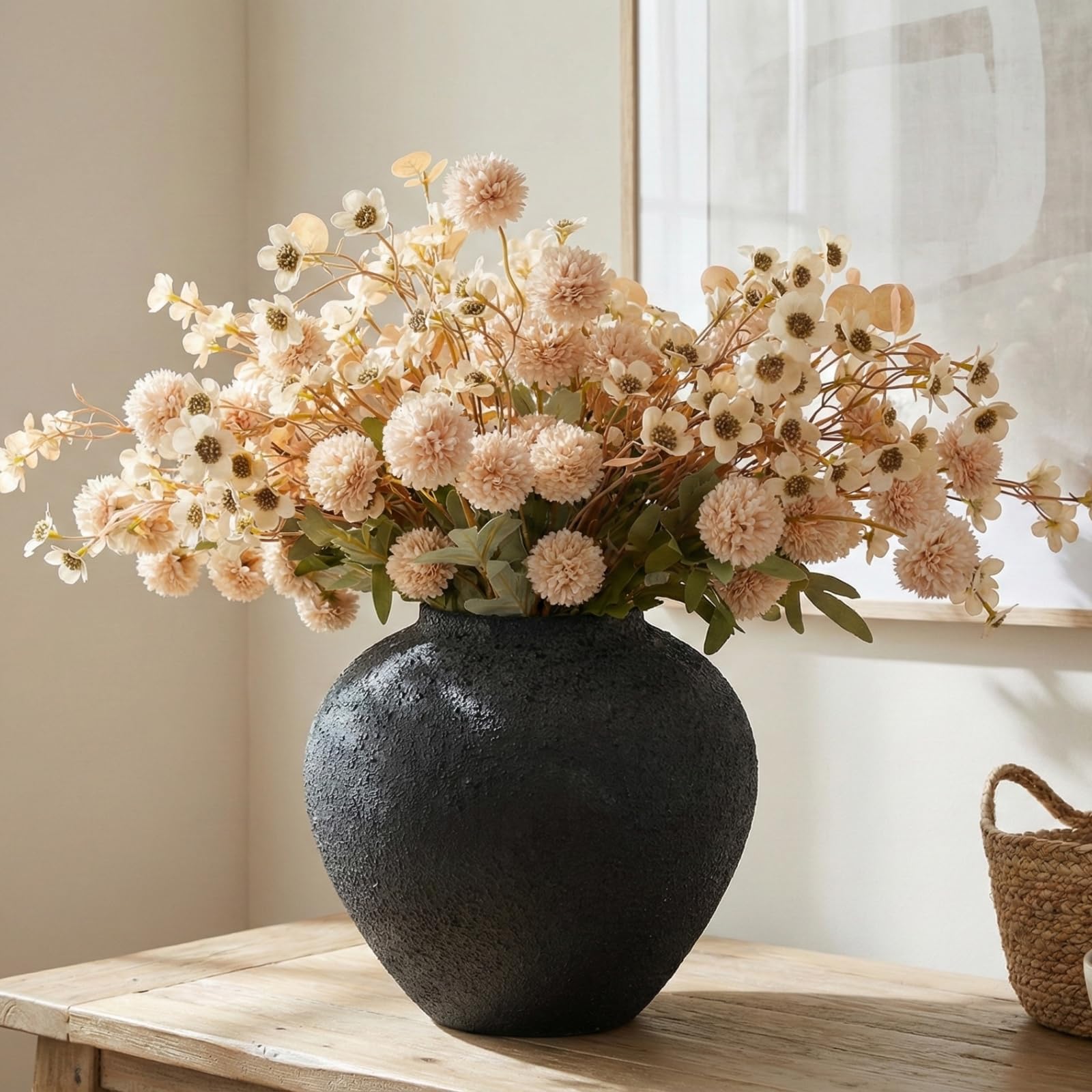 RyddeligHome Beige Silk Flower Arrangement