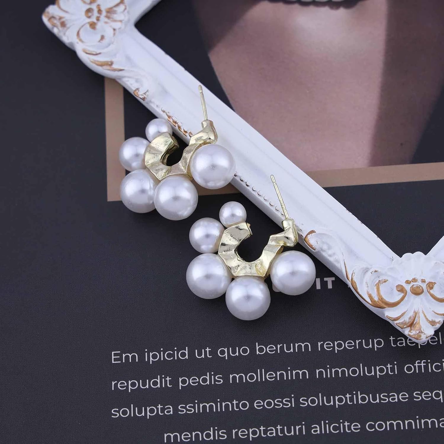 Boho Pearl C Shape Earrings Open Pearl Hoop Earrings Gold Pearl Beads Earrings Vintage Pearl Huggie Earrings Jewelry for Women - Image 6