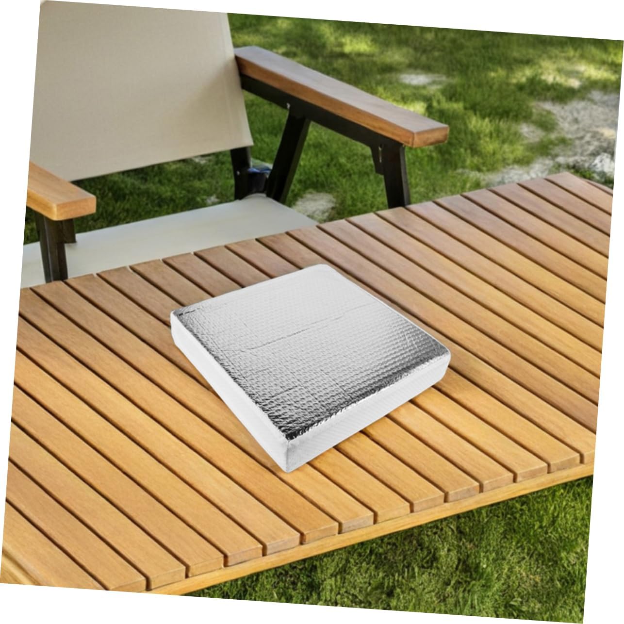 Cabilock 2pcs Rv Vent Insulator Aluminum Skylight Shade Cover for Campers Blocks Sunlight Reduces Heat Installation Durable Design for Rv Accessories