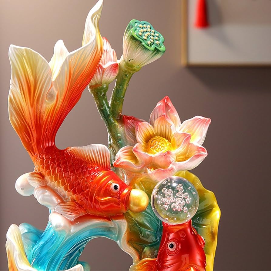 Amazon.co.jp: 鯉の置物 風水グッズ 双魚戯珠 樹脂製 水晶玉