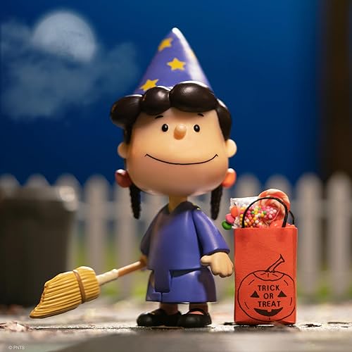 Miniatura 4 de Super7 Peanuts Witch Violet - Figura de reacción a escala de 3.75 pulgadas
