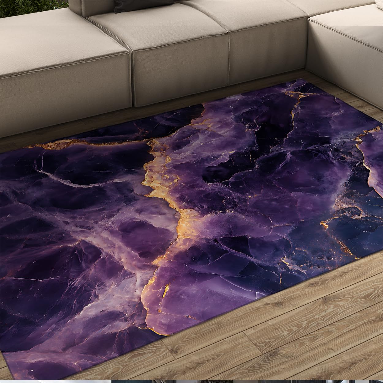 Tapis de luxe en marbre or et violet 160x230 pour un intérieur élégant