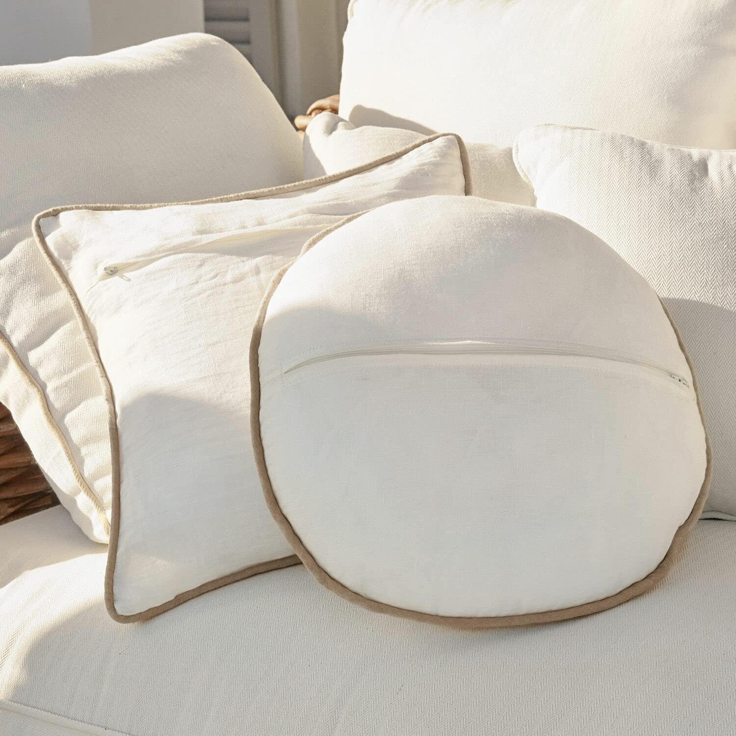 Loberon Bristol Coppia di Cuscini - Tessuto in Lino Naturale - Ricamato a Mano, Bianco/Talpa