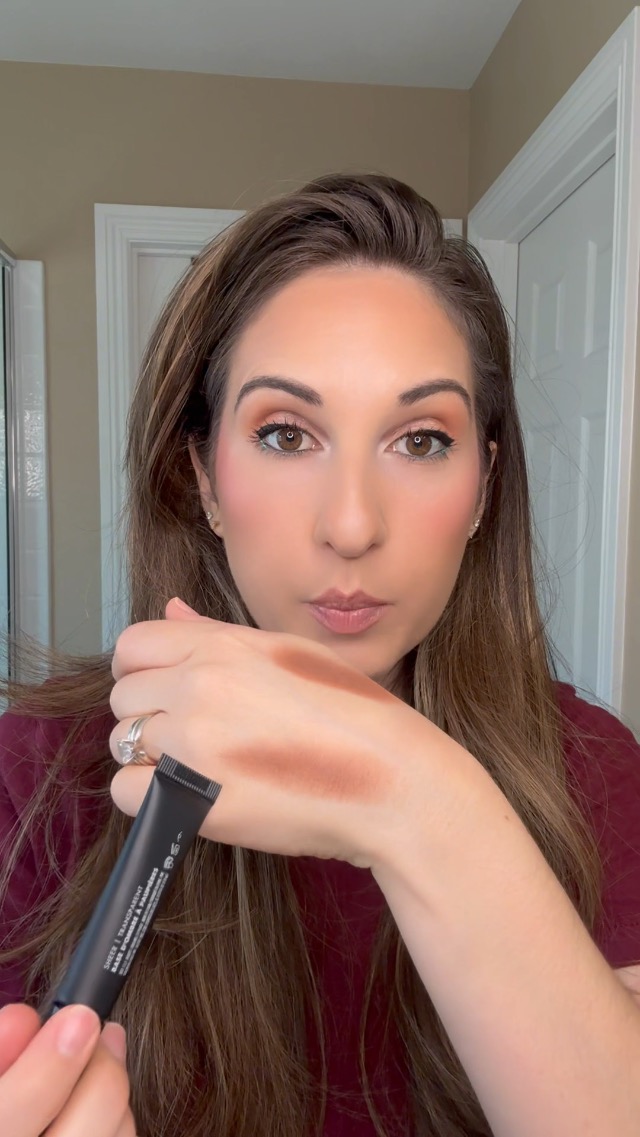 Review and Demo of Eyeshadow Primer 