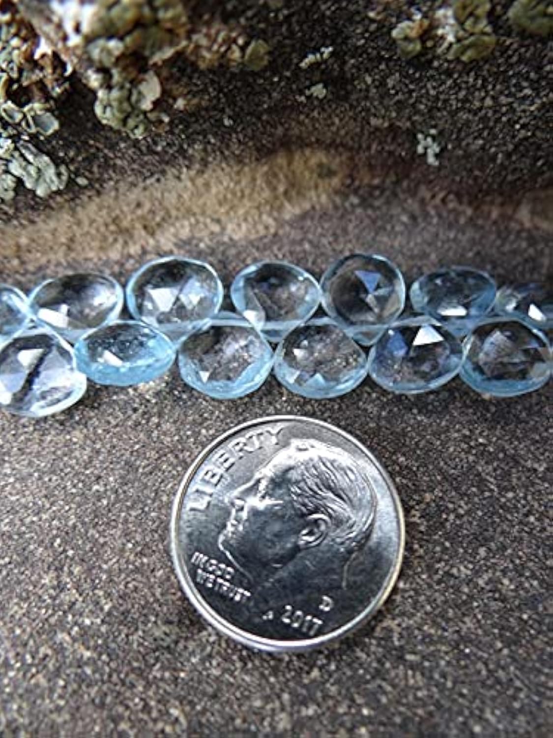 Swiss Blue Topaze perles coeurs facettés briolettes 8x8mm pour boucles d'oreilles