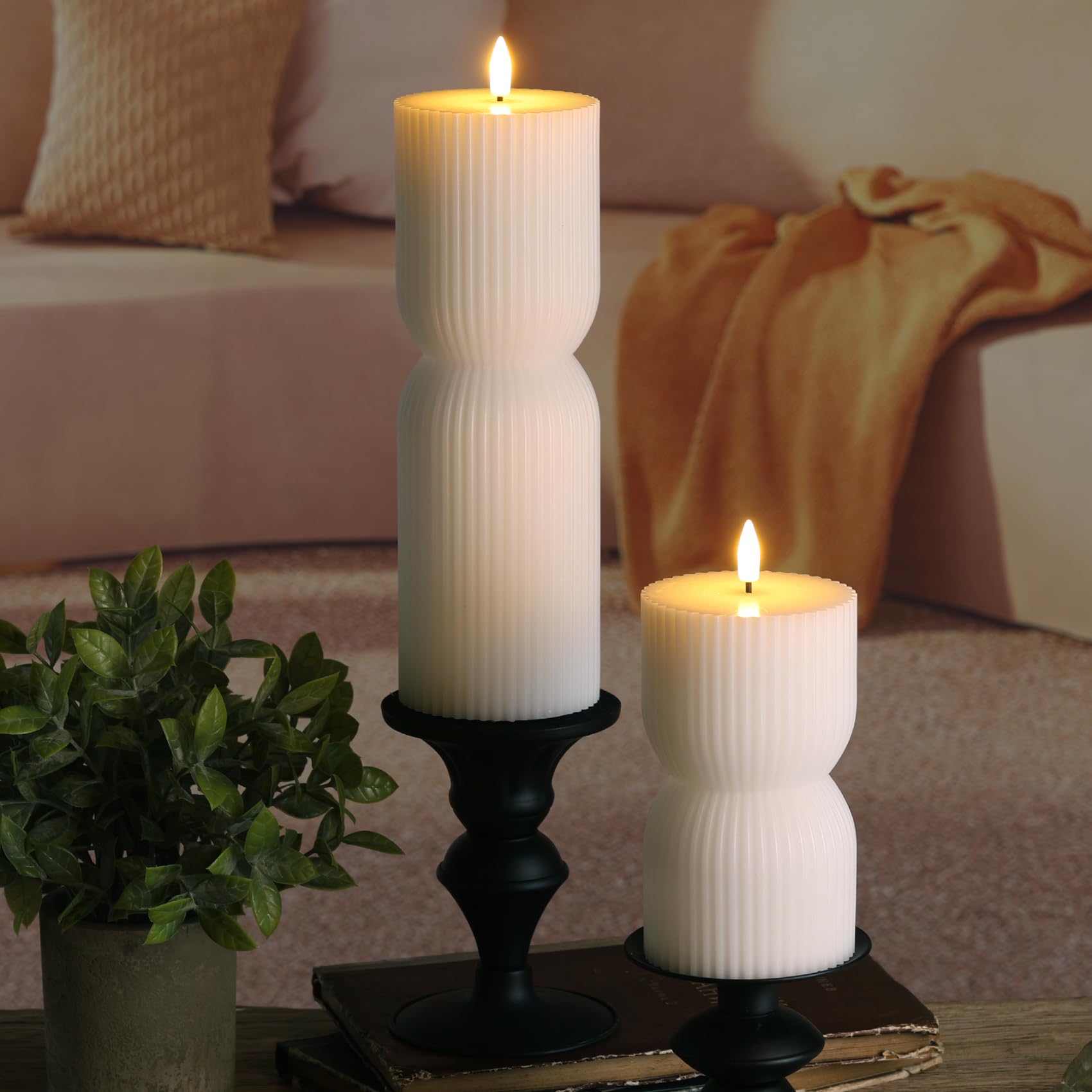 Candele bianche a coste senza fiamma con telecomando, candele a LED in vera cera tremolante, set di 2