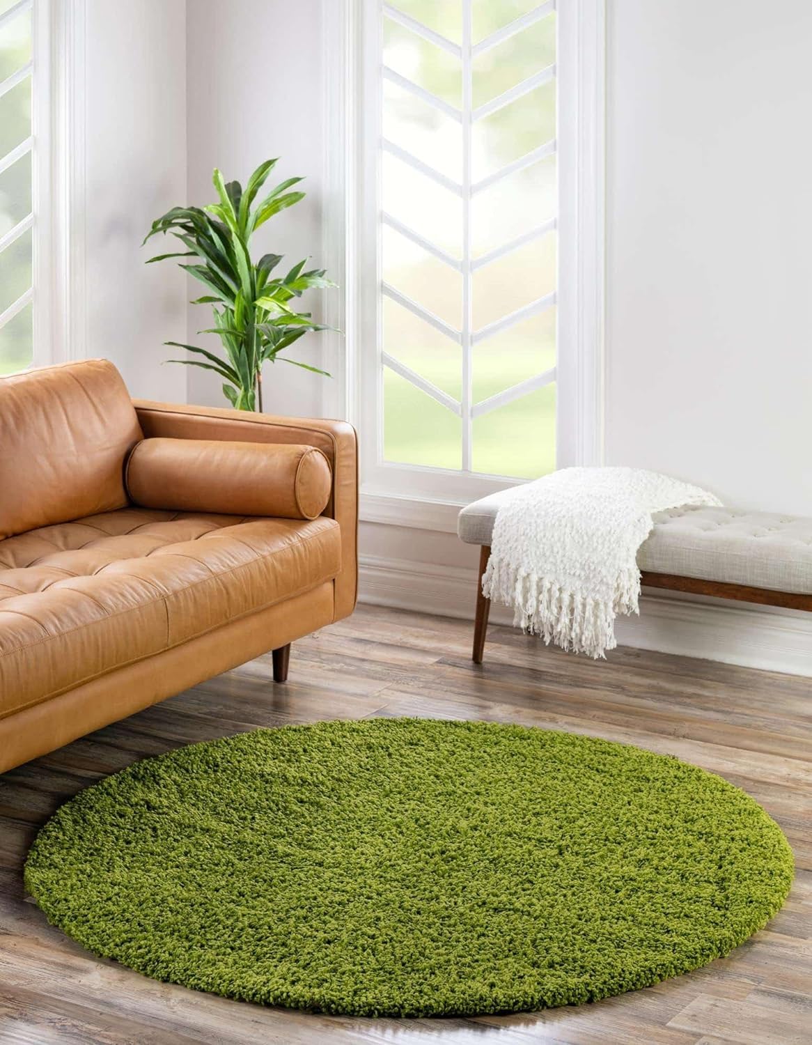 AROMICK Shaggy Rug Handmade Microfiber Super Soft & Plush Fluffy Shaggy Carpets for Bedroom, diningroom & Girls Room (3 x 3 Feet, Green)