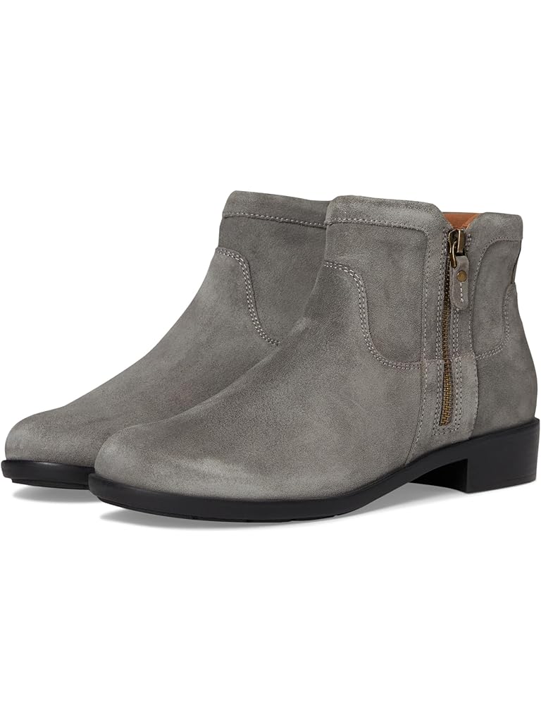 Gray Cobb Hill Novela