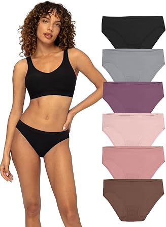Fruit of the Loom Womens No Show Seamless Underwear, Amazing Stretch & No Panty Lines, Smooth Under Clothes