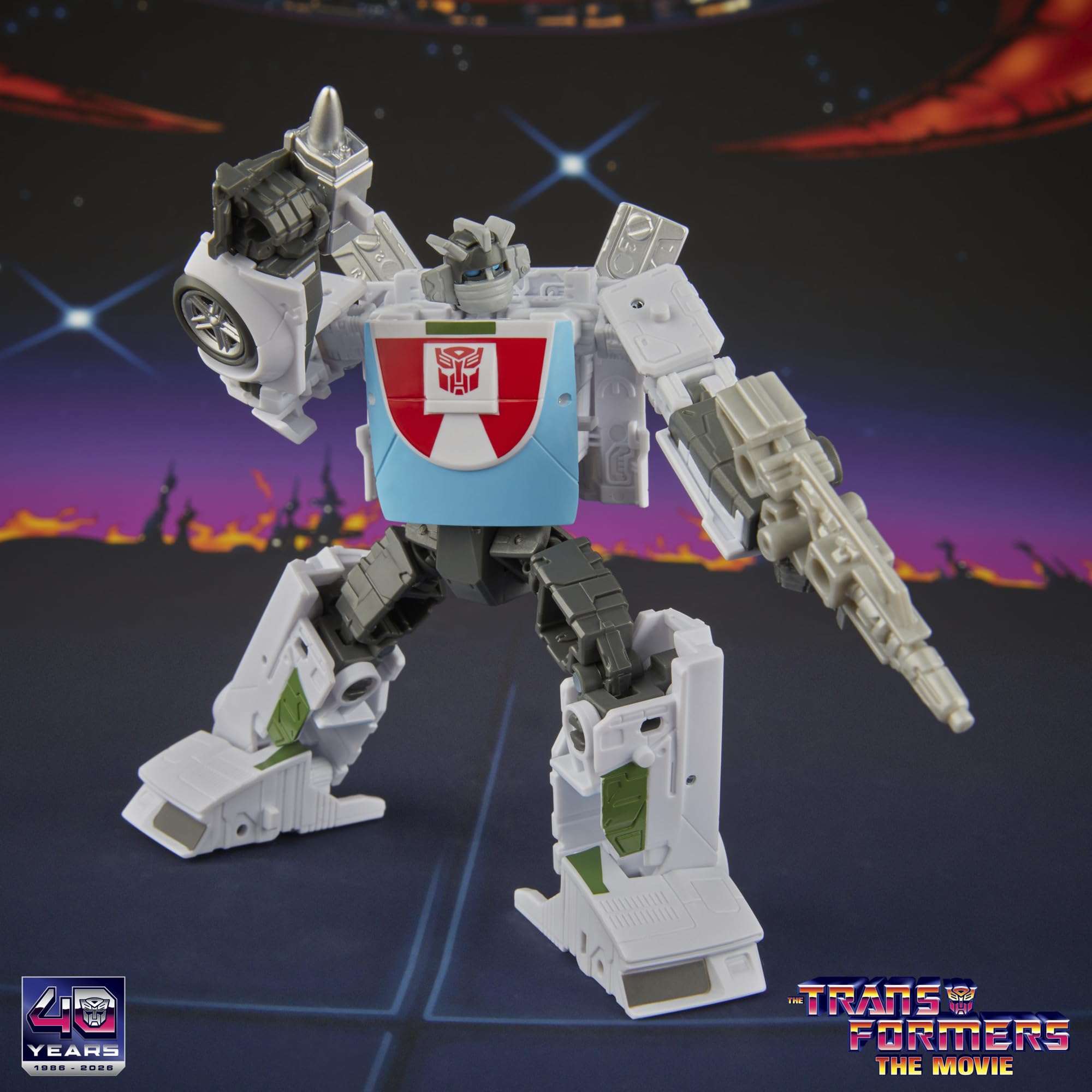 Wheeljack klasy Deluxe z kolekcji Transformers Studio Series z filmu ""The Transformers: The Movie"", 12,5-centymetrowa przekształcająca się figurka, zabawkowe roboty dla dzieci w wieku od 8 lat