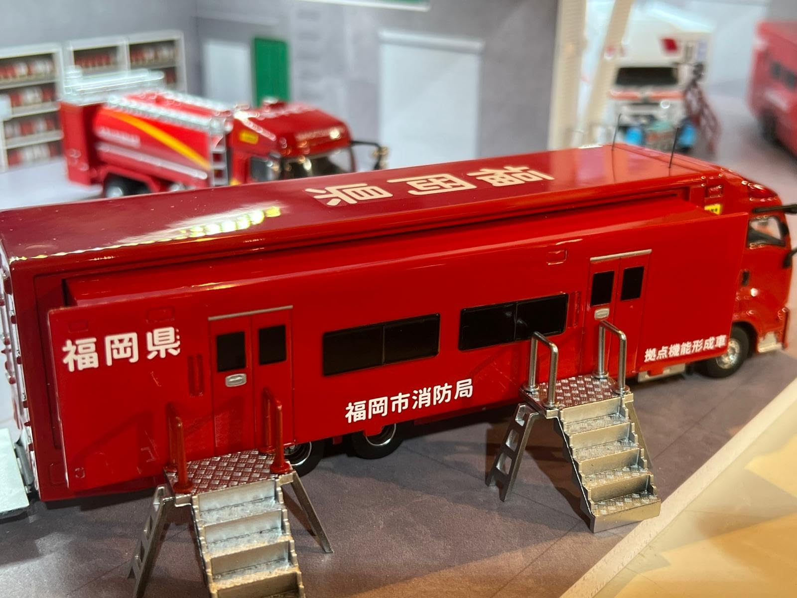 Amazon | ACT CAR 1/64 福岡市消防局 拠点機能形成車 限定500台