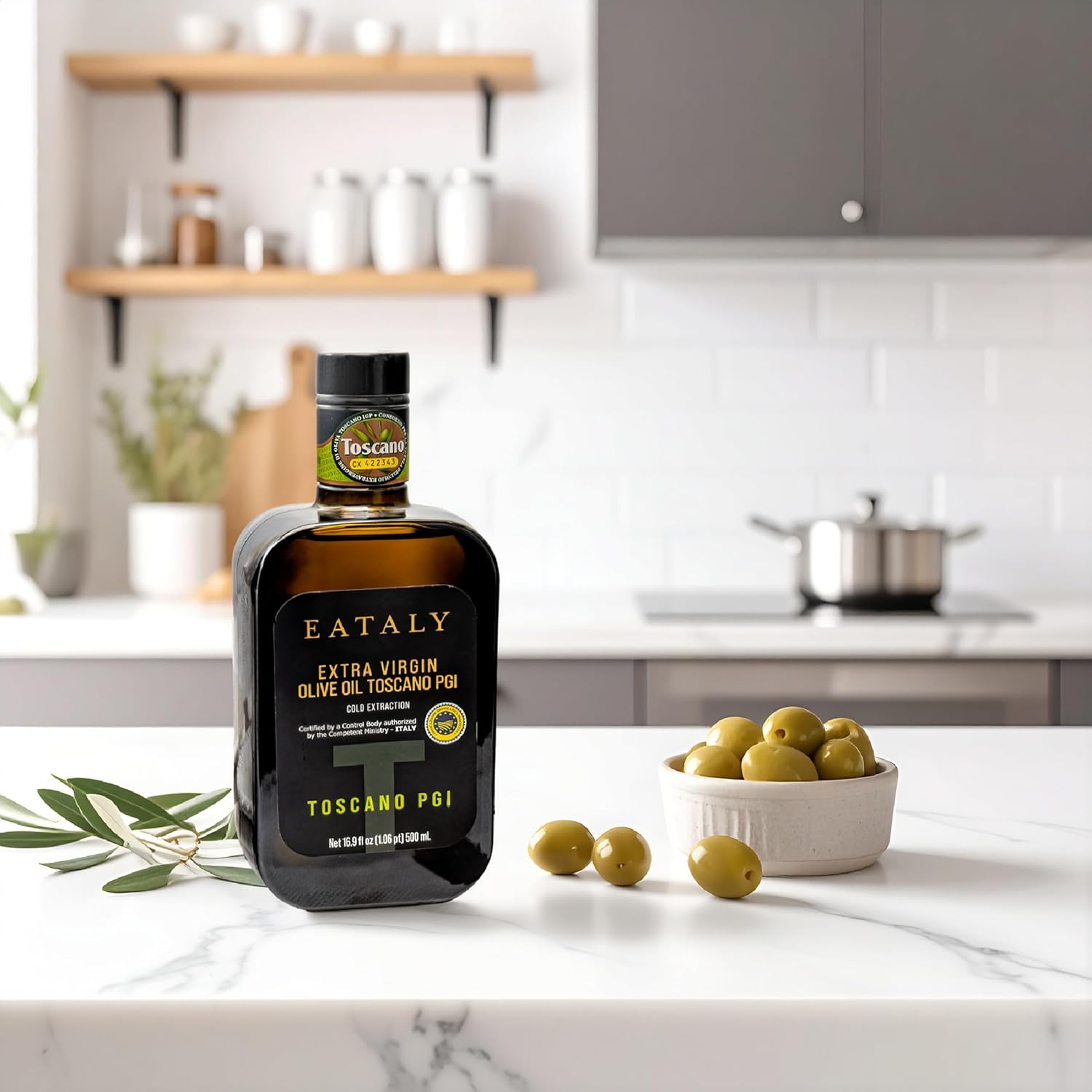 Eataly Extra Virgin Olive Oil from Italy, PGI Tuscan, Cold Pressed 16.9oz (500 ml) Bottle