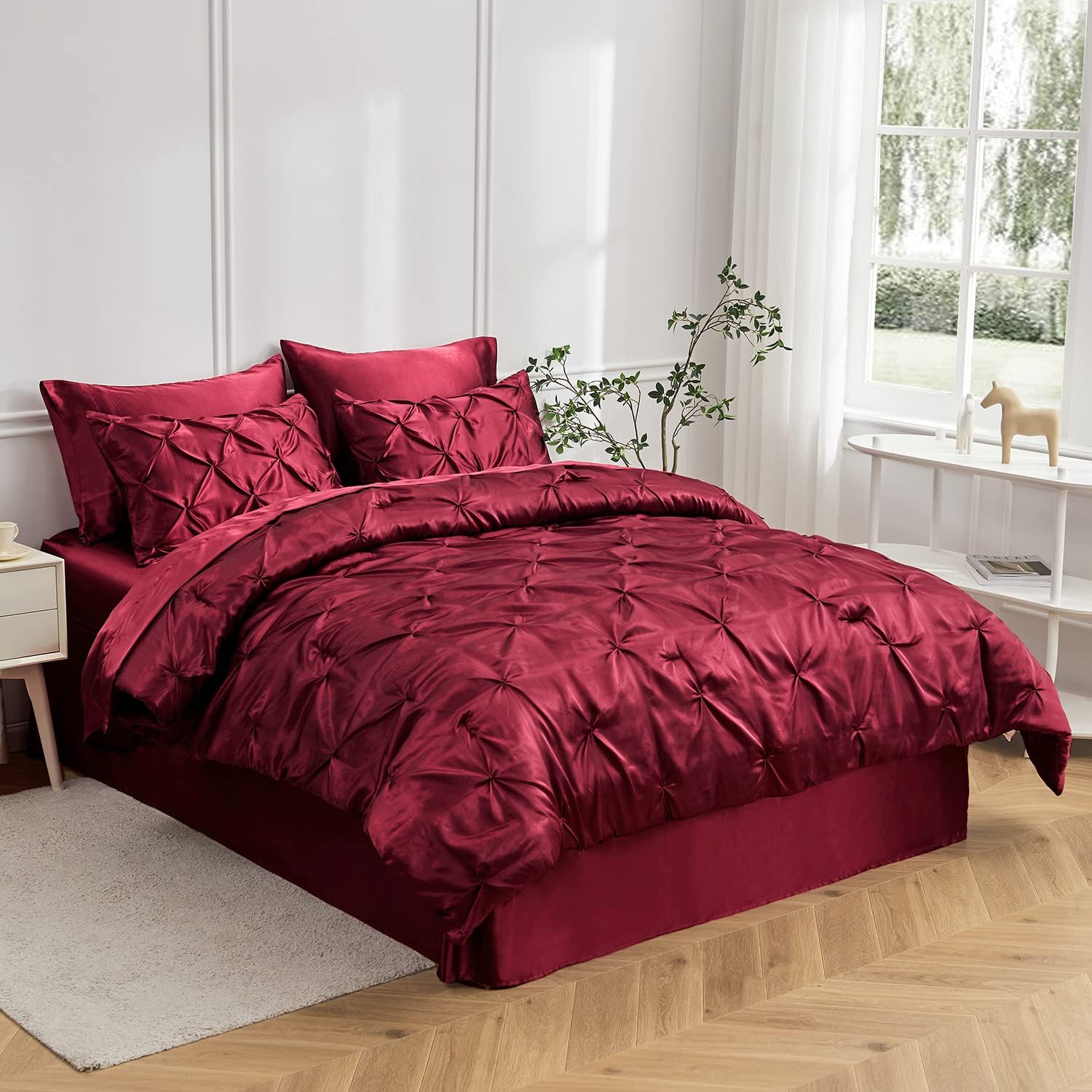 MR&HM Satin Comforter King 8 Pieces Luxurious Pinch Pleat