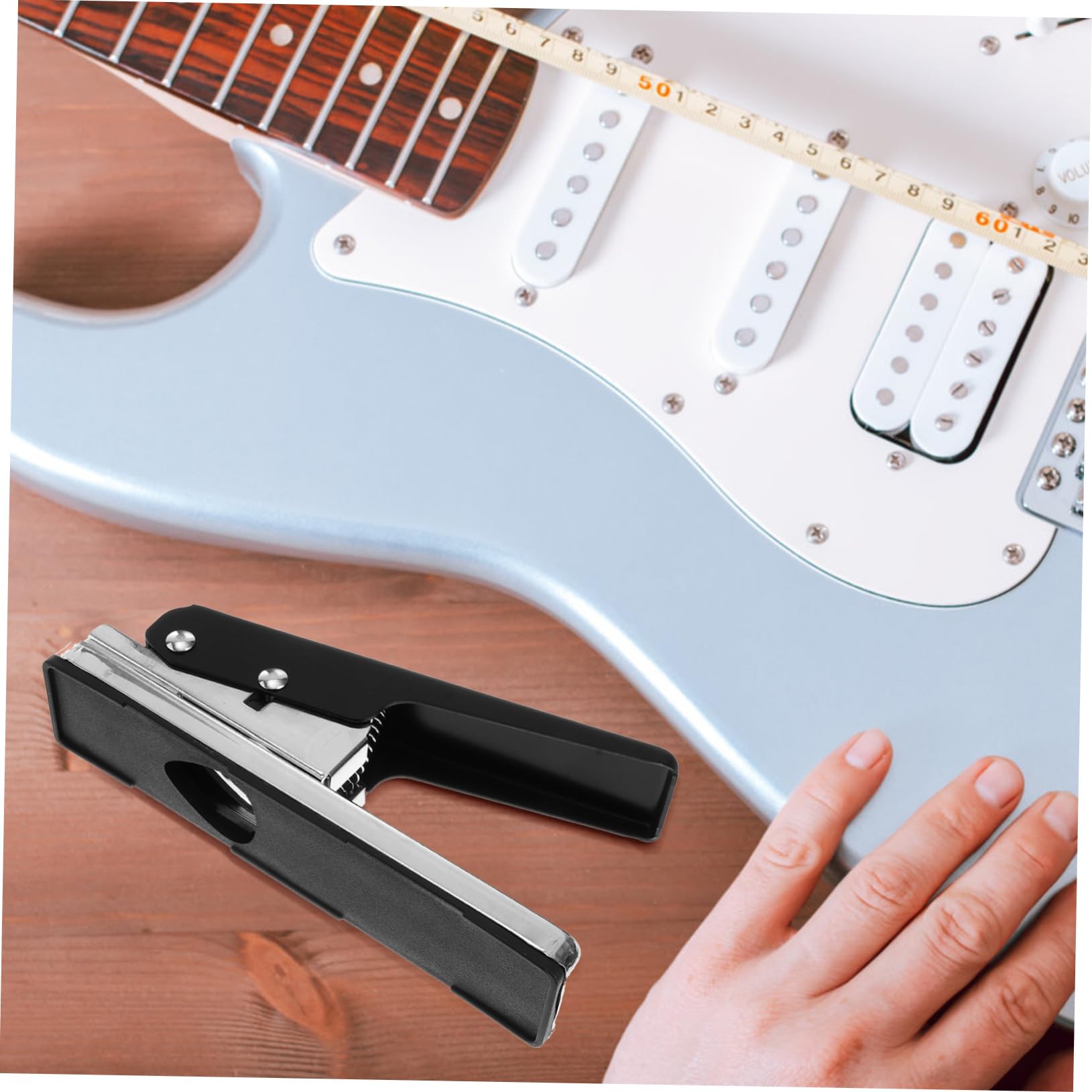 Toyvian 1pezzi Cutter Per Plettro Strumento Per Plettro Personalizzati Vecchie Facile Usare Musicisti e Appassionati Chitarra