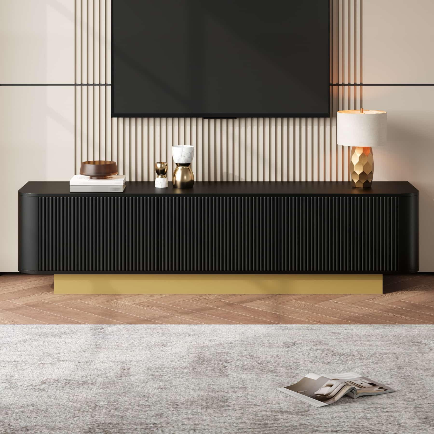PUGSDRLY Meuble TV Moderne avec étagères réglables et 3 Portes, Meuble TV Bas avec Espace de Rangement,Design sans poignées, pour Salon et Chambres à Coucher,170x40.5x47cm (Noir)