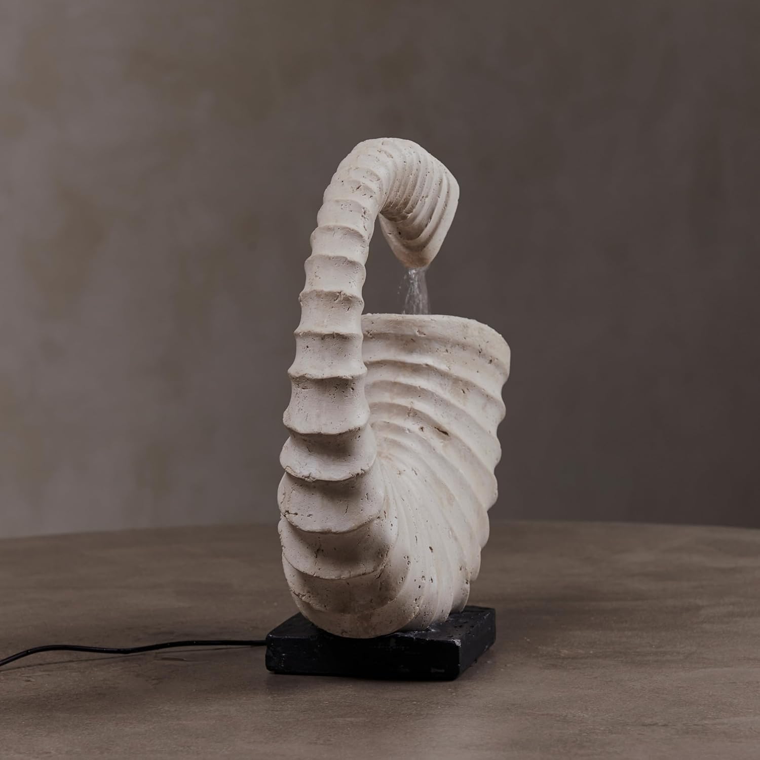 Indoor Tabletop Fountain, Seashell Sculpture Design, Home Decoration, Cream Color, cave Stone Effect, Suitable for use in Offices, bedrooms, and Living Rooms
