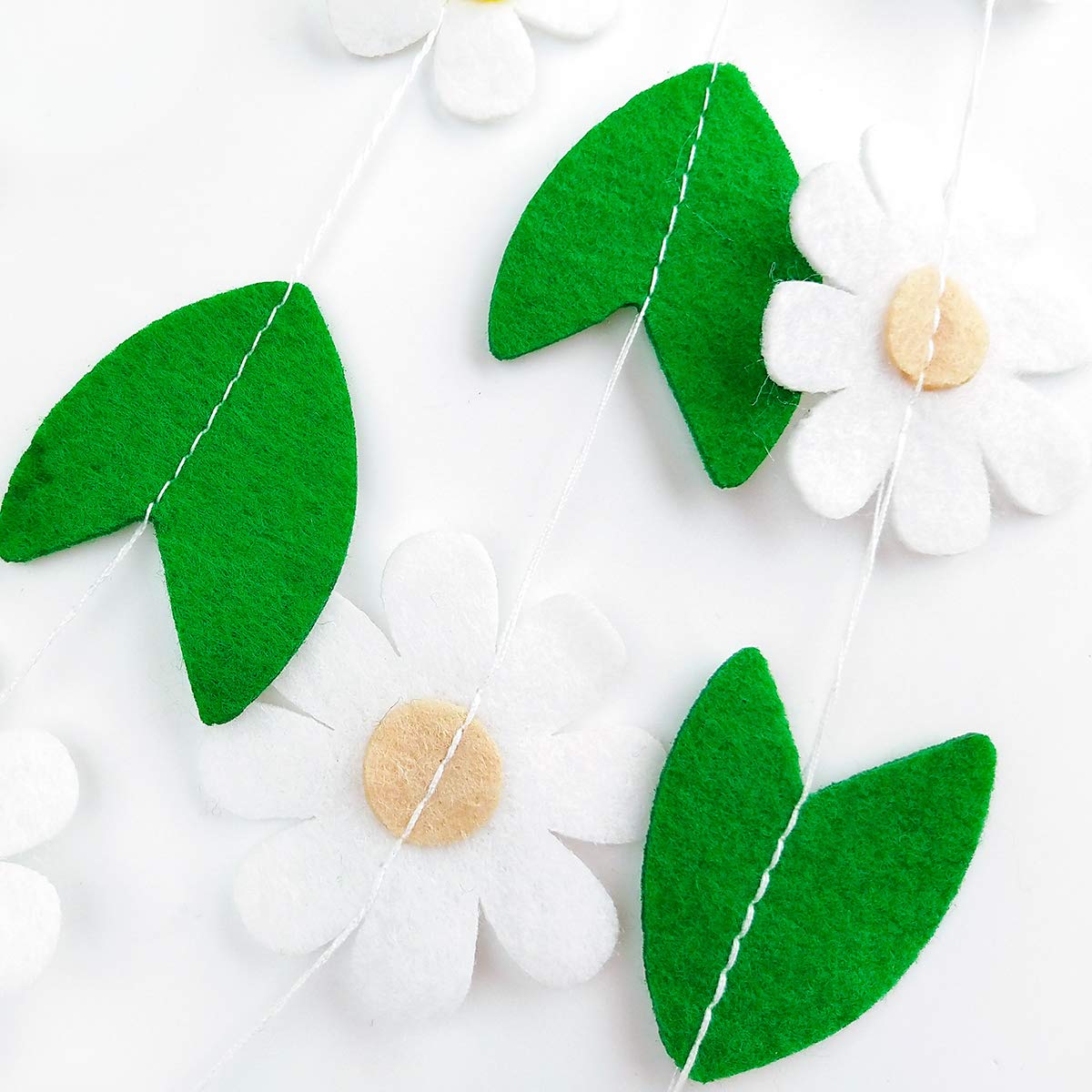 59 feet Felt Daisy Garland White Flowers Banner with Green Leaves