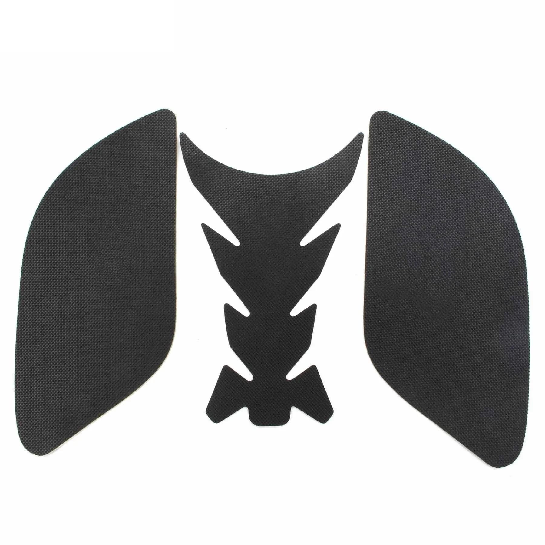 Protector tanque Yamaha R15 para rutas de curvas con calcomanías de agarre 8