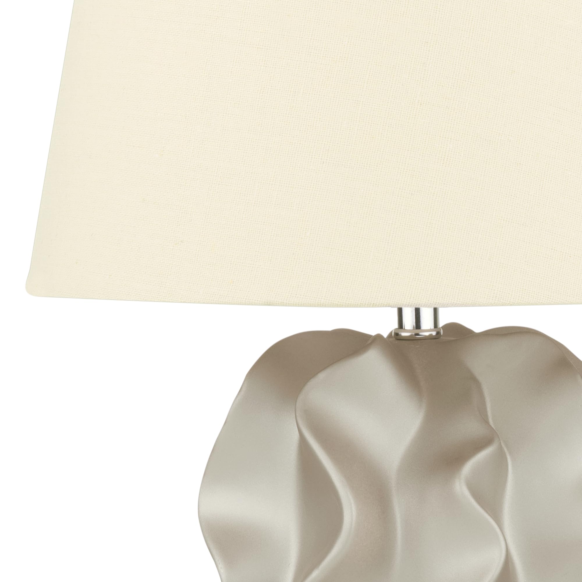 Beliani Lámpara de mesa de cerámica dorada 46 cm base tallada pantalla redonda moderna Allika