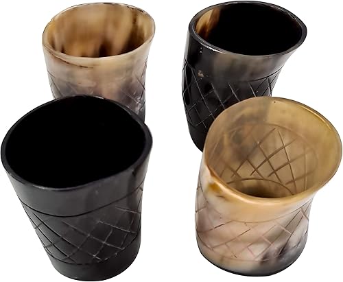 Juego de 4 vasos de cuerno natural hechos a mano