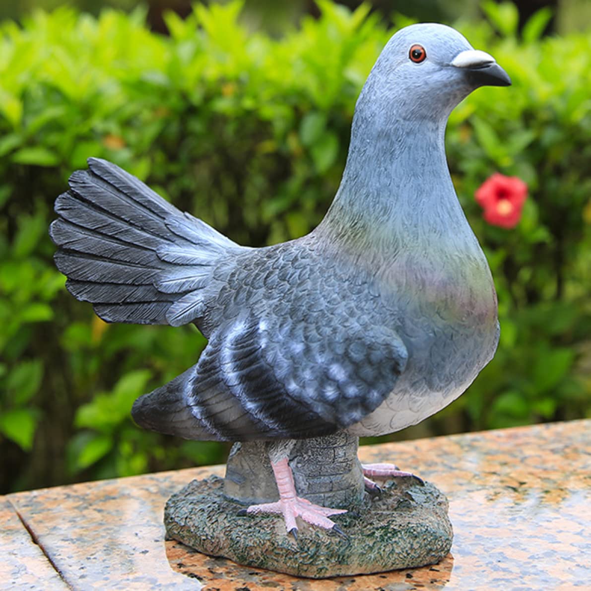 鳩 ハト 置物 ラッフルズの鳩の置物/Raffles Pigeon Figurine | Raffles Arcade