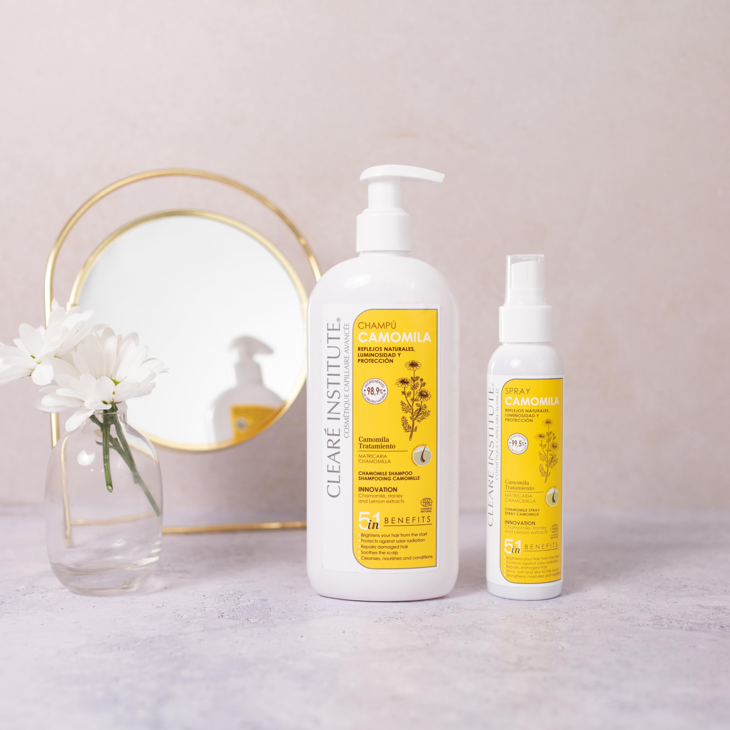 Clearé Institute | Spray Naturale alla Camomilla | Lozione Schiarente per Capelli | Schiarente e Protettore Solare | Riflessi Dorati | Adatto al Metodo Curly | 99% Ingredienti Naturali | 125 ml