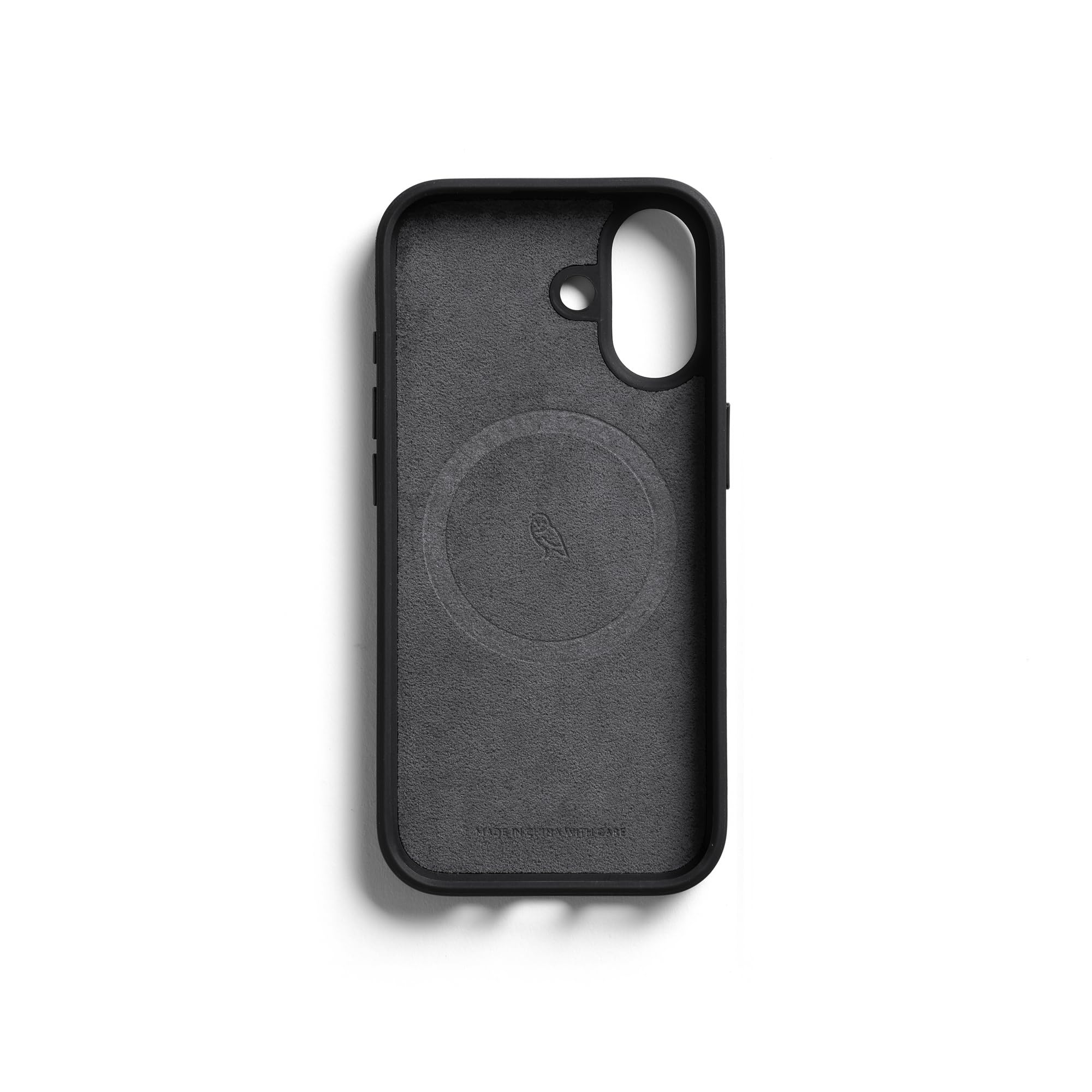 Amazon.com: Bellroy Phone Case for iPhone 17 (Leather Phone case