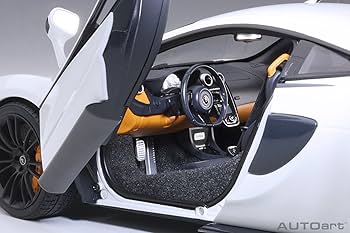 1/18 マクラーレン570 Amazon | AUTOart 1/18 マクラーレン 570S ホワイト 完成品