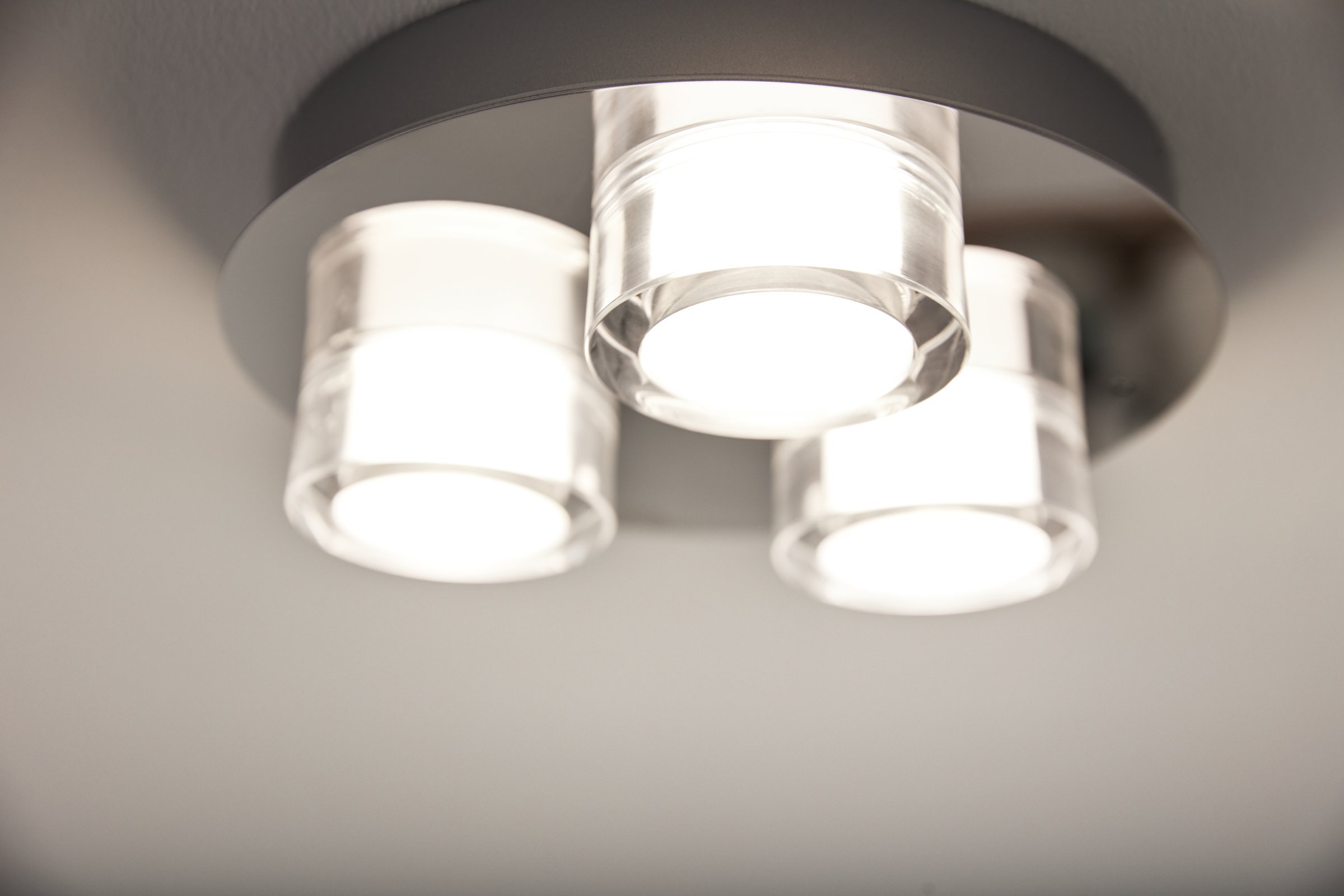 Philips A+, Mybathroom LED Spot Resort 3flg. 3417211P0, 1500lm, Chrom, aluminium, 18 watts, Silber, 21.5 x 21.5 x 6.1 cm
