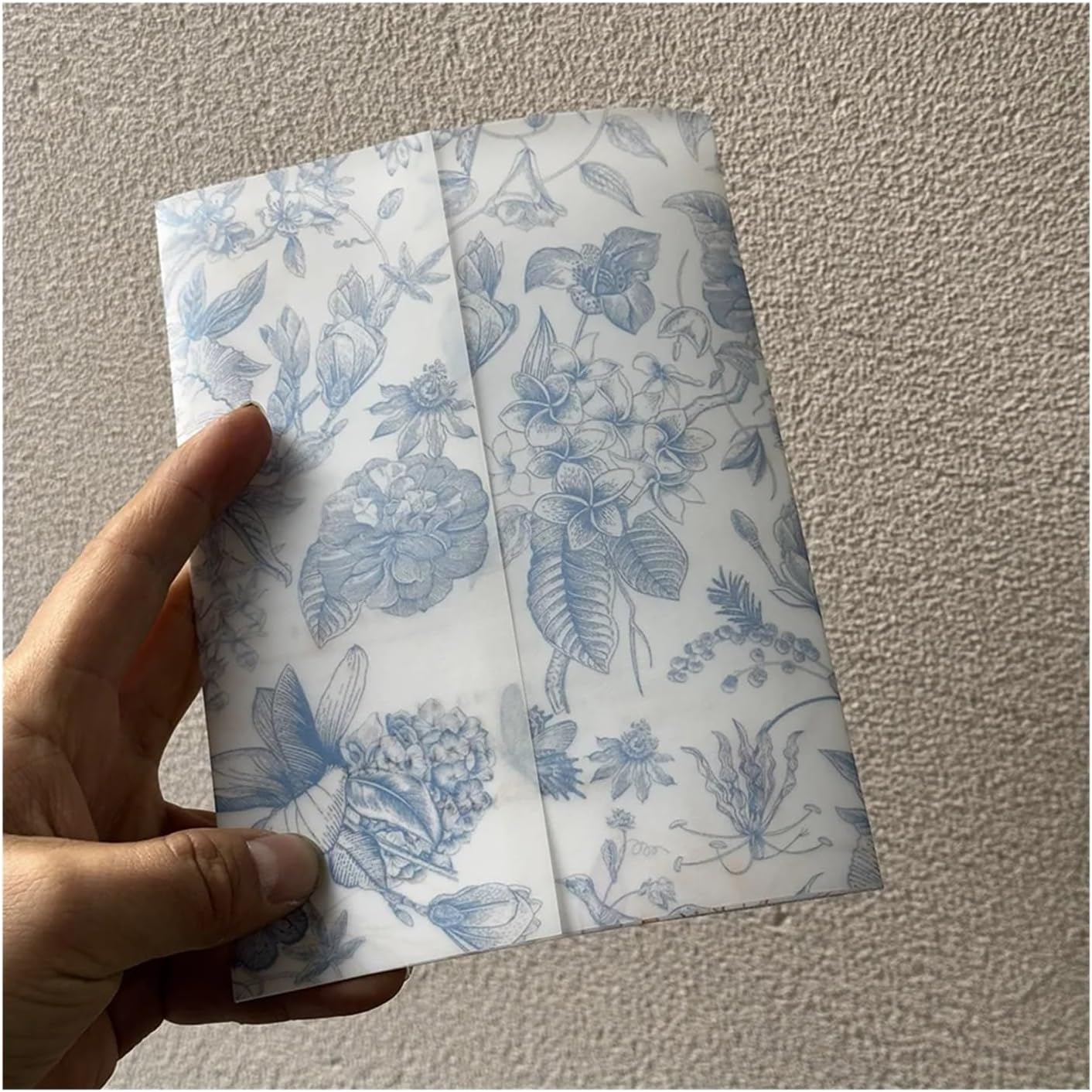 Vellum Paper 25pcs Blue Green Or Pink Flower Vellum Wrap Suitable for A 5 X 7 Wedding Invitation(Green)