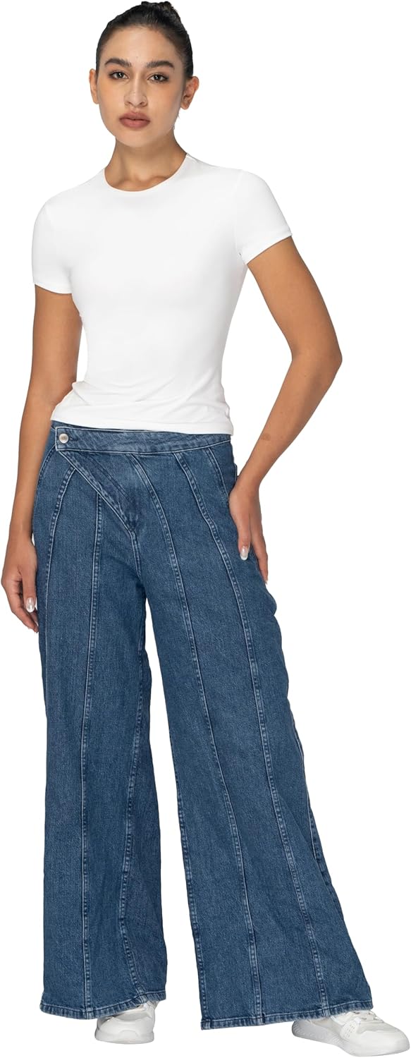 Sunzel Short Sleeve Shirts for Women Slim Fit Double Lined T Shirt with Crew Neck Basic Summer Tops for Workout & Casual - Image 3