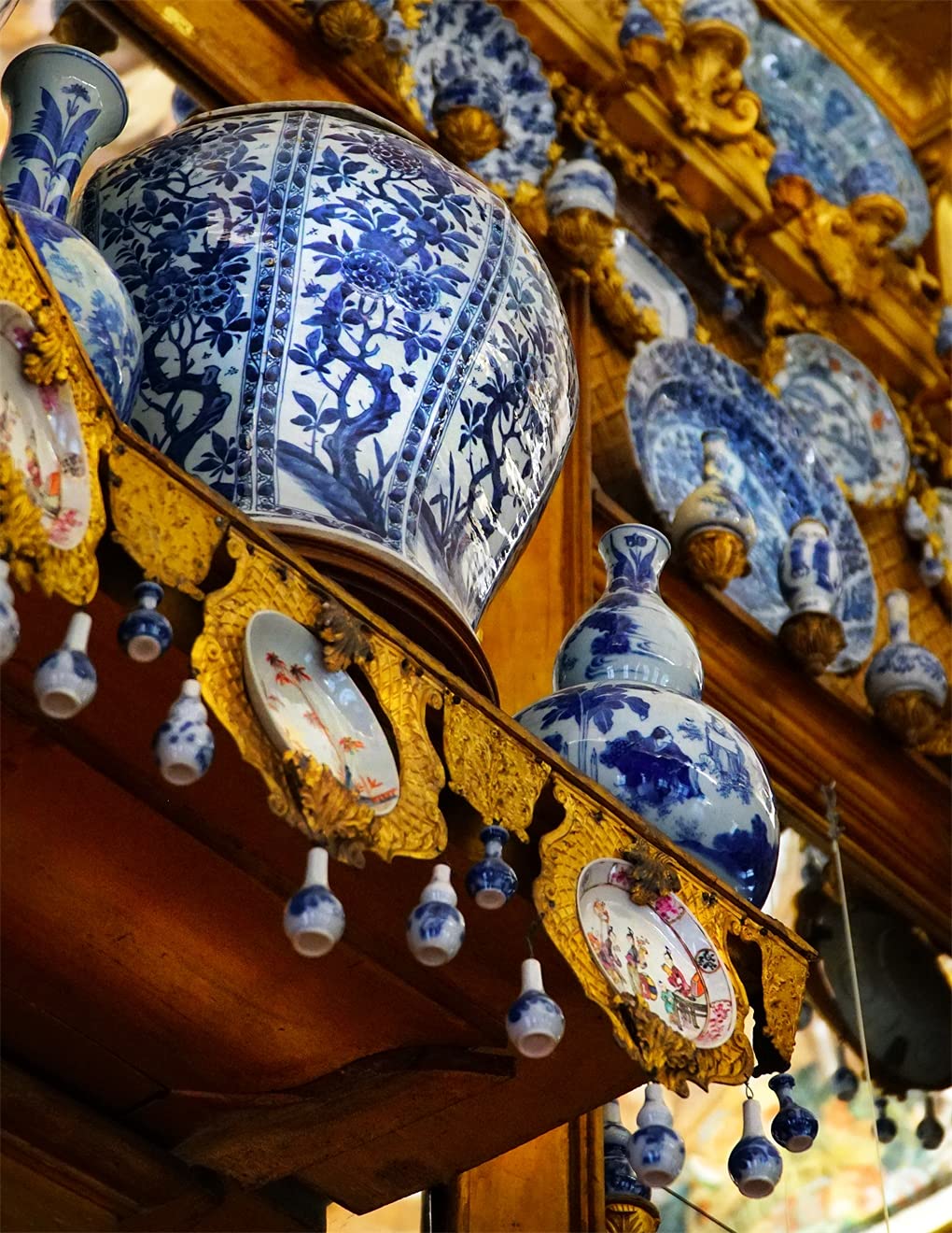 Dragons & Pagodas: A Celebration of Chinoiserie - Image 6