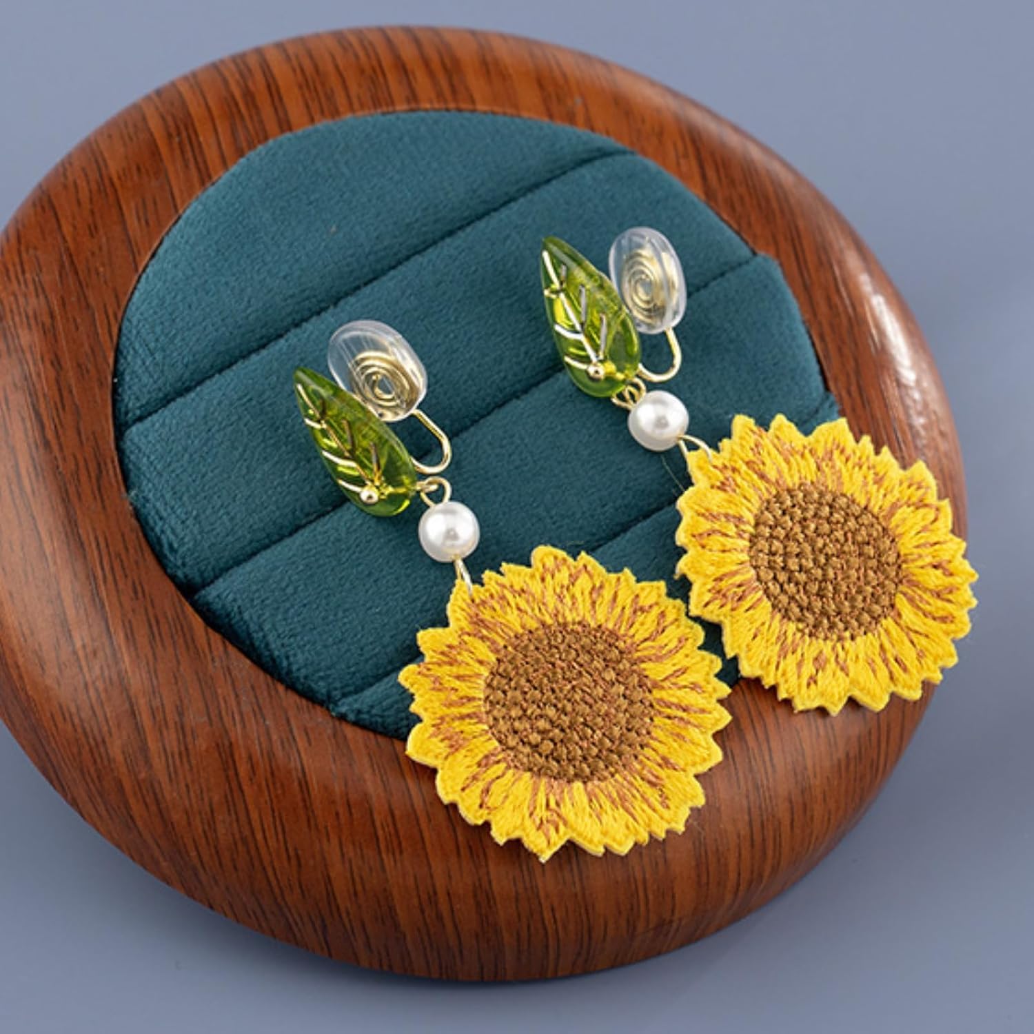 Sunflower Earrings for Women 3D Daisy Flower Dangle Earrings Sunflower Dresses Shirts Accessories Gifts