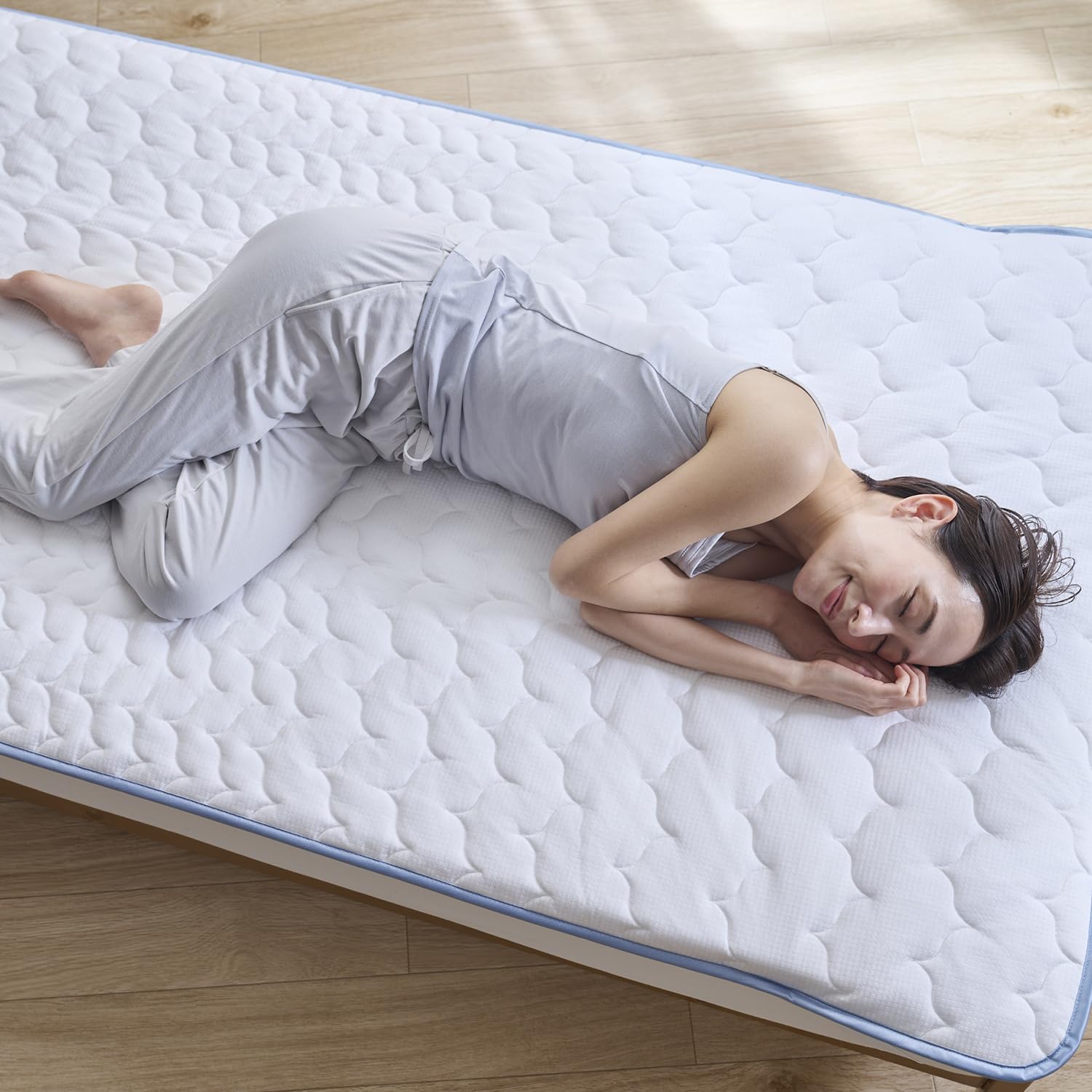 快眠博士 カルドニード　シングル　　敷きパット Amazon｜The ICE 27 敷きパッド シングル | 快眠博士、日本製、持続冷